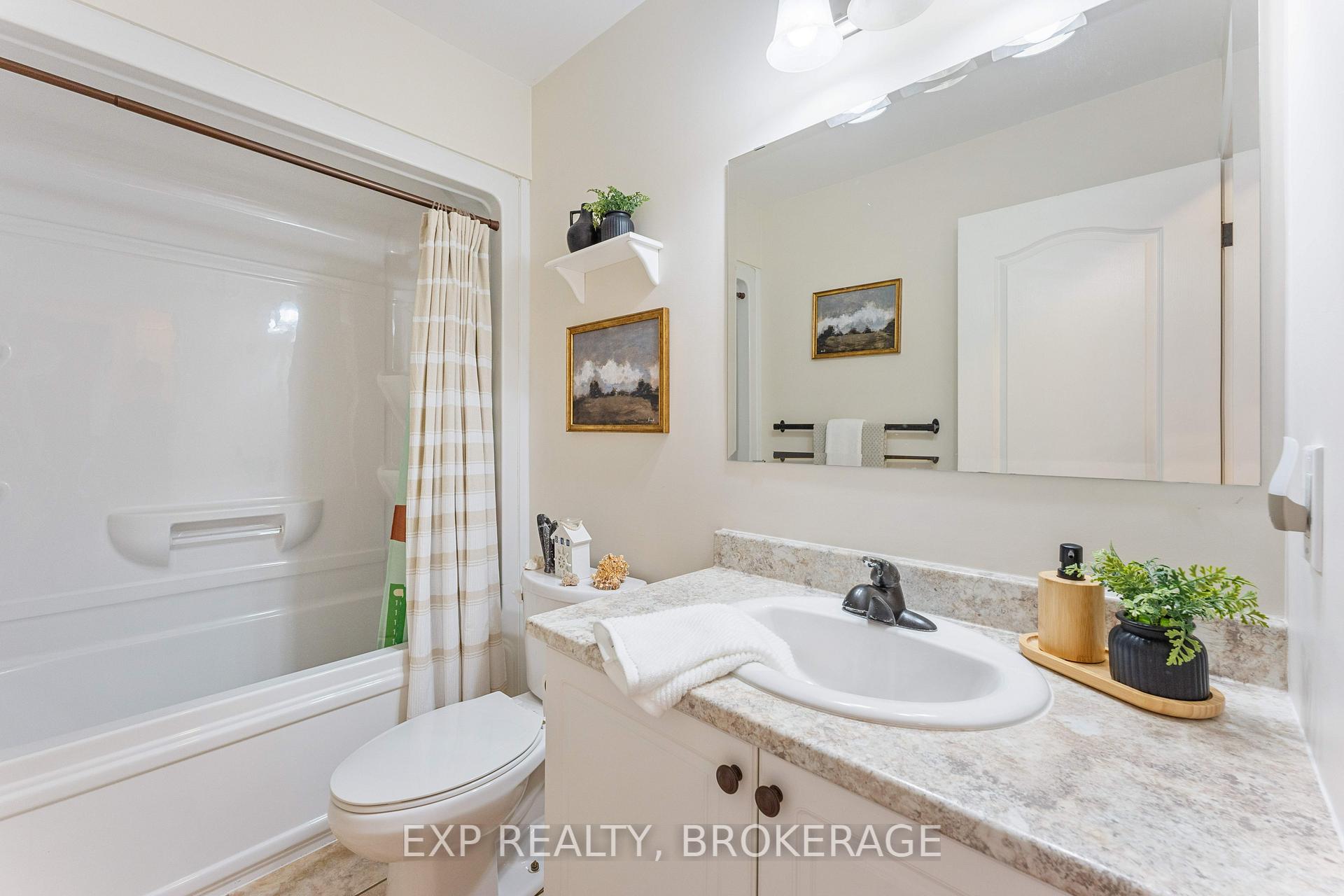 Photo 22 of 1614 Crimson Crescent, Kingston, City Northwest — HOMEH