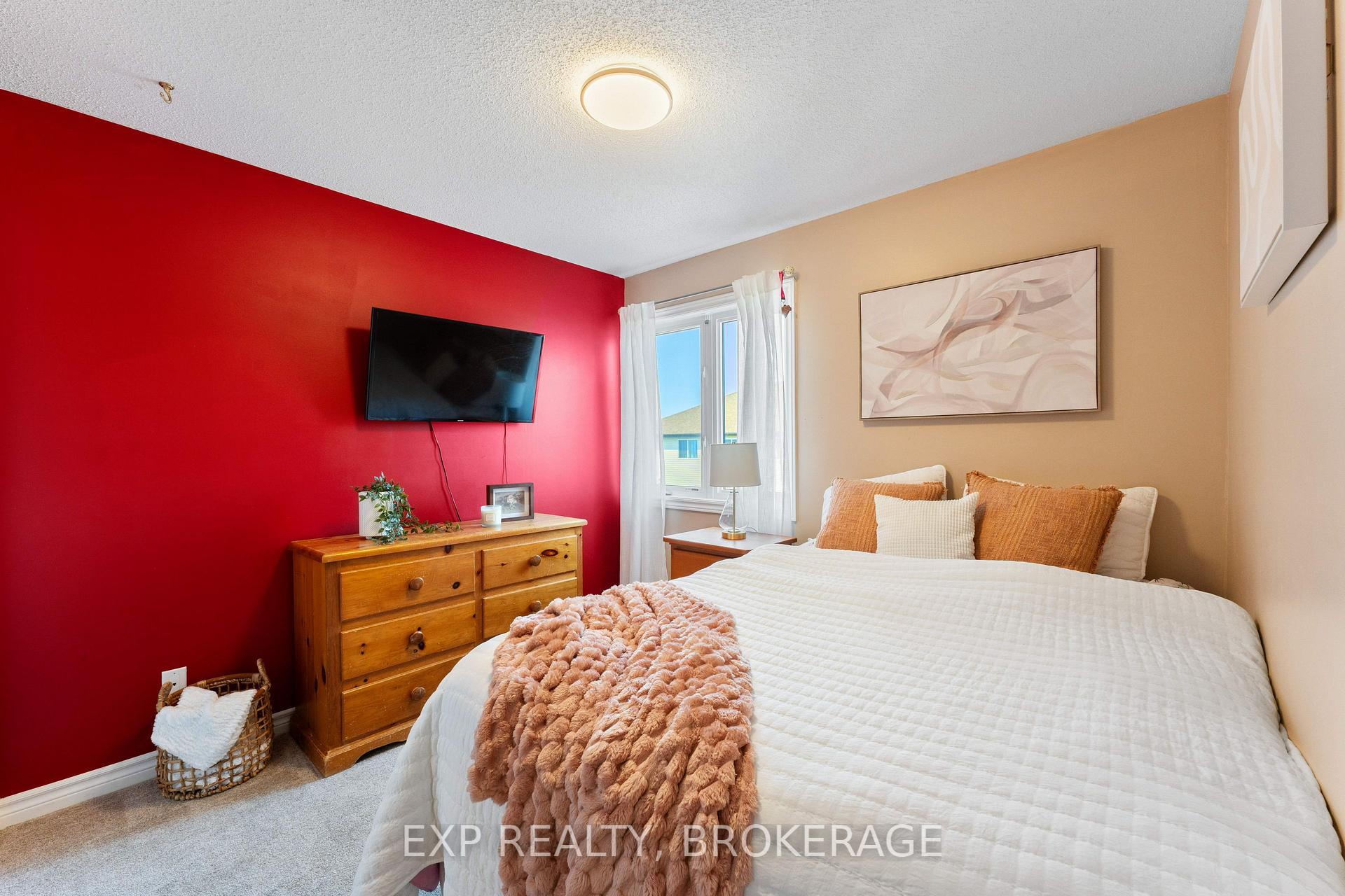 Photo 23 of 1614 Crimson Crescent, Kingston, City Northwest — HOMEH