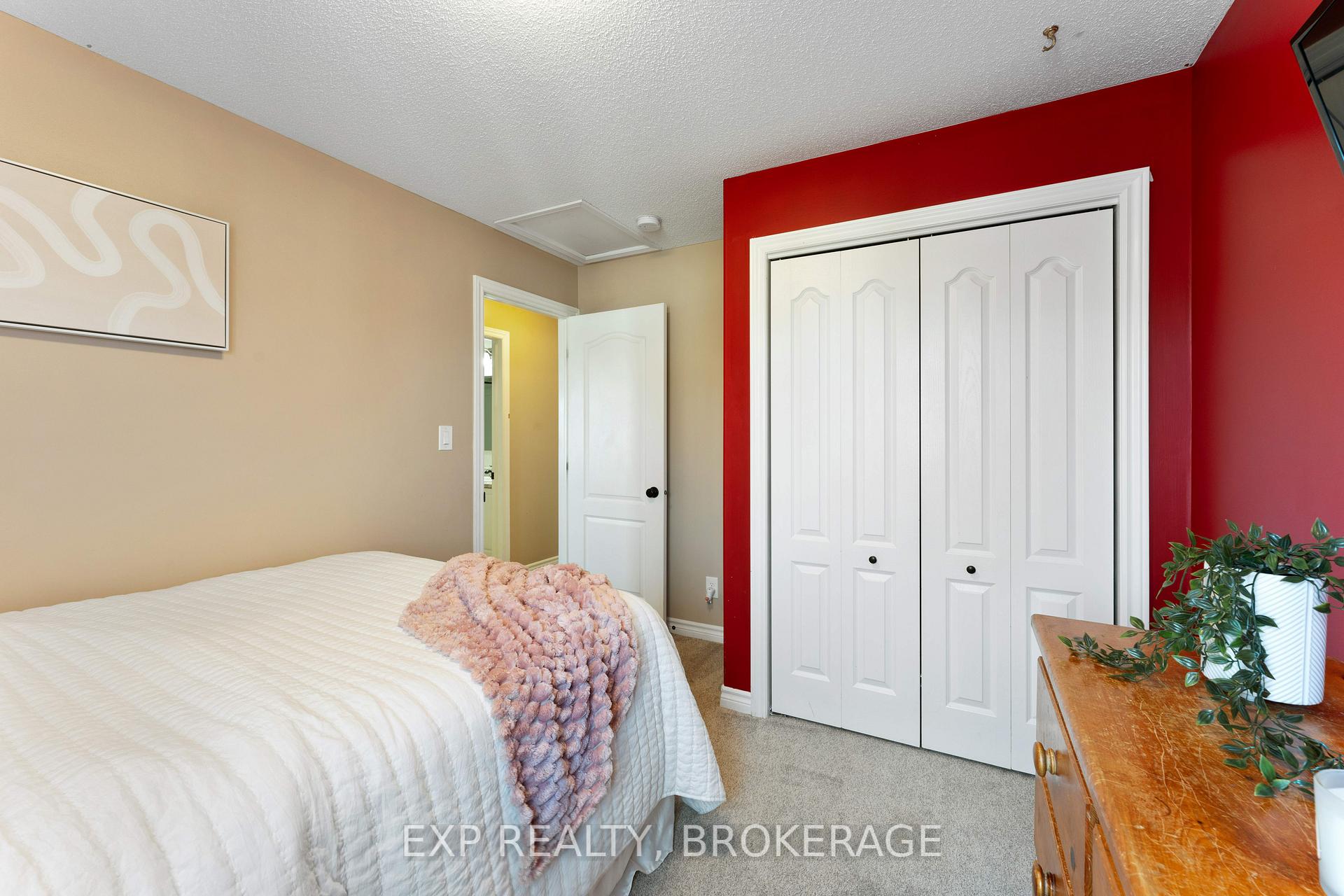 Photo 24 of 1614 Crimson Crescent, Kingston, City Northwest — HOMEH