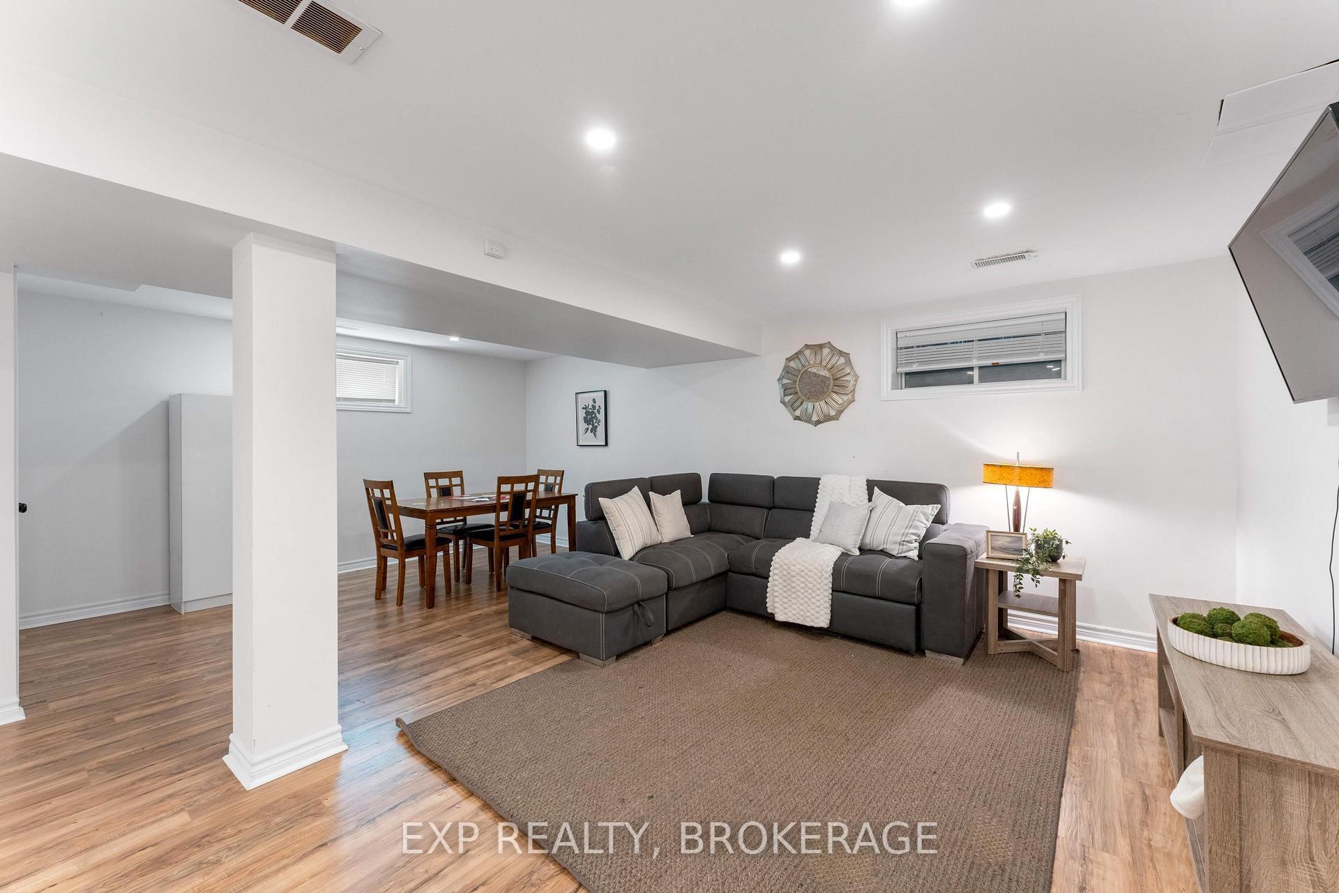 Photo 31 of 1614 Crimson Crescent, Kingston, City Northwest — HOMEH
