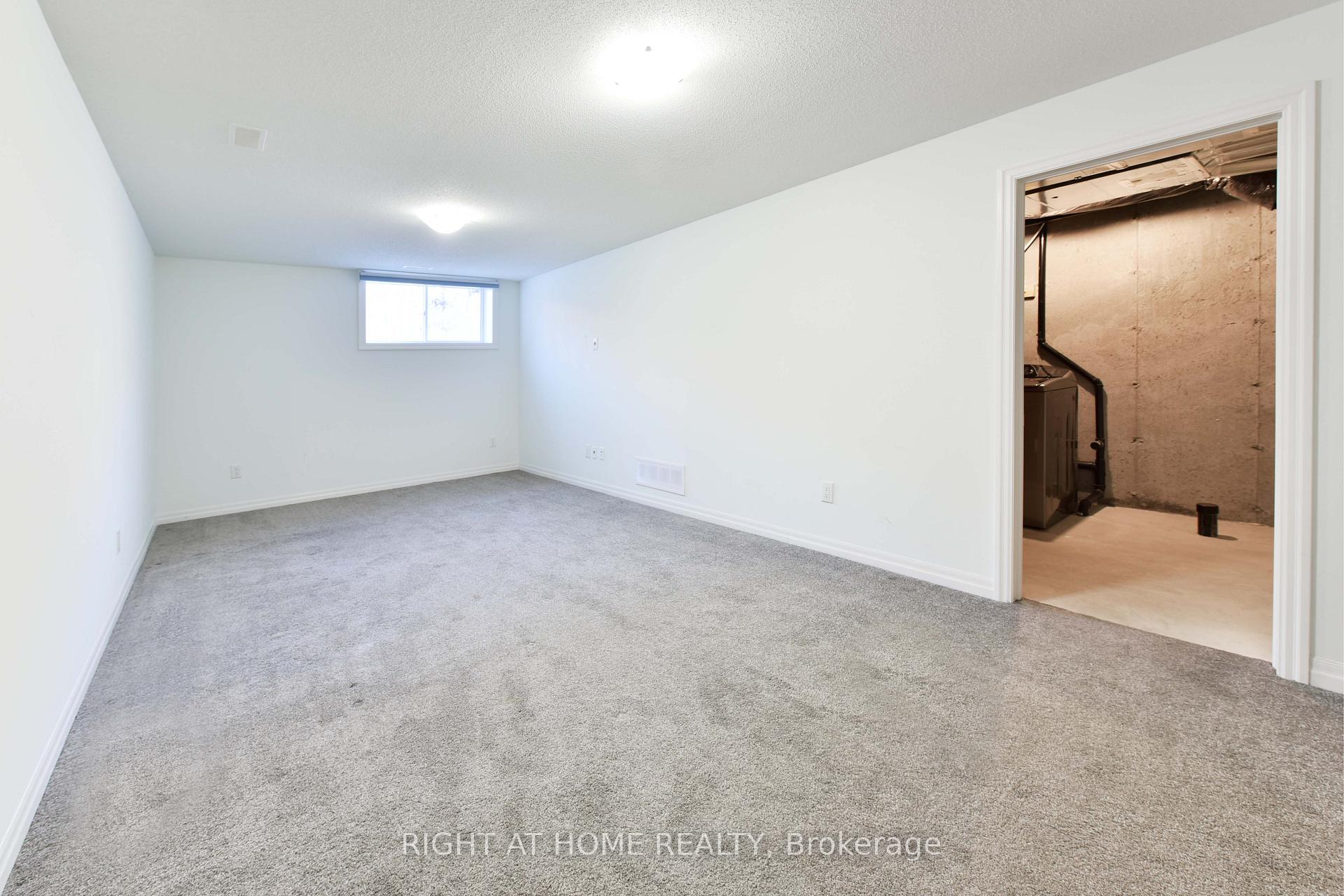 Photo 24 of 536 Rioja Street, Ottawa, Kanata - Emerald Meadows/Trailwest — HOMEH