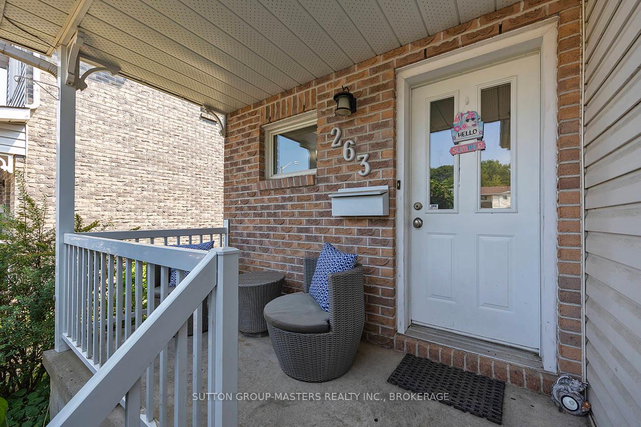 Photo 4 of 263 Vanguard Court, Kingston, East Gardiners Rd — HOMEH