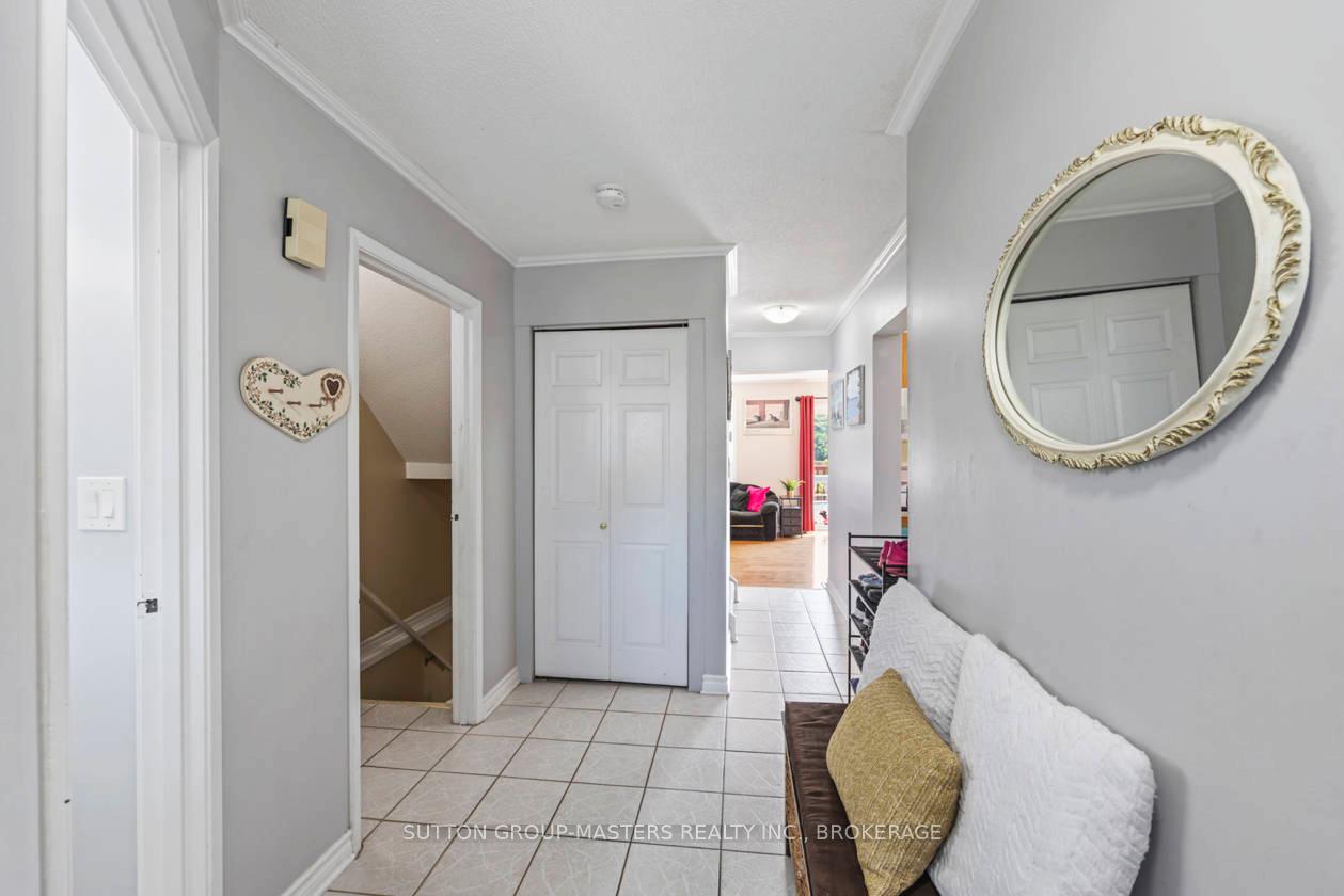 Photo 6 of 263 Vanguard Court, Kingston, East Gardiners Rd — HOMEH
