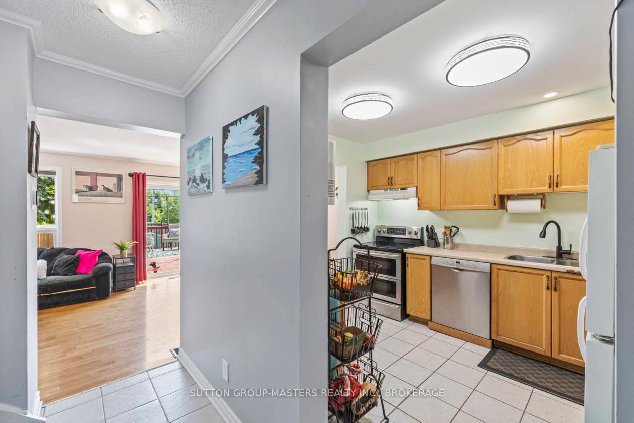 Photo 8 of 263 Vanguard Court, Kingston, East Gardiners Rd — HOMEH