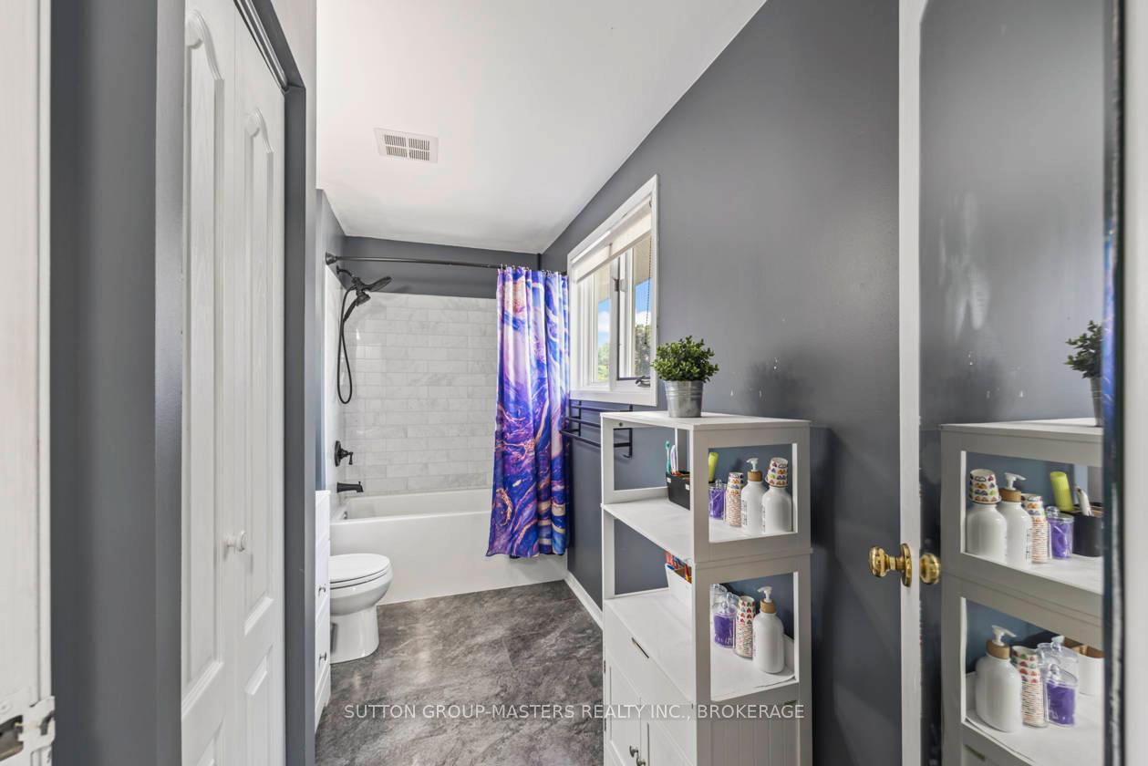 Photo 24 of 263 Vanguard Court, Kingston, East Gardiners Rd — HOMEH
