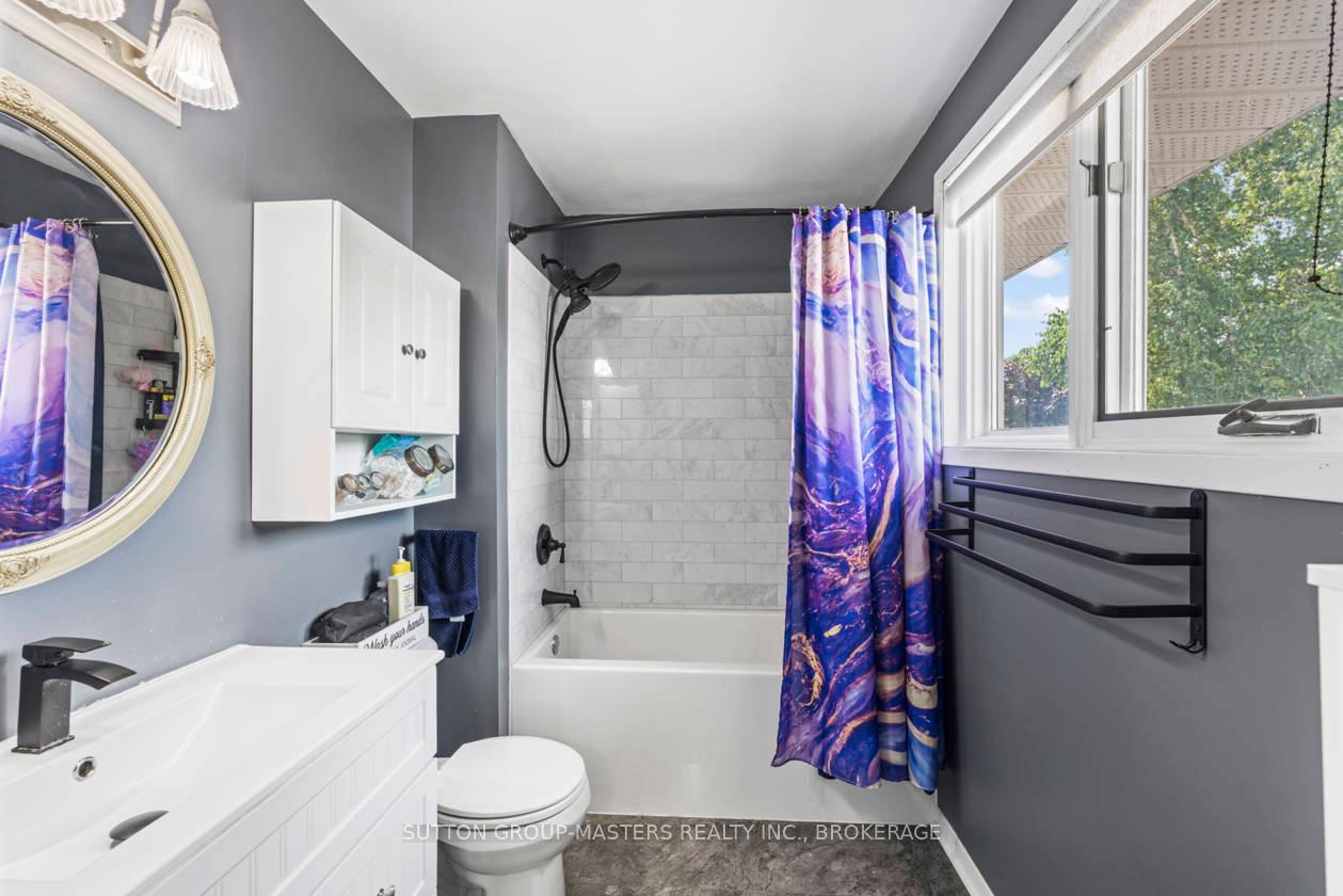 Photo 25 of 263 Vanguard Court, Kingston, East Gardiners Rd — HOMEH