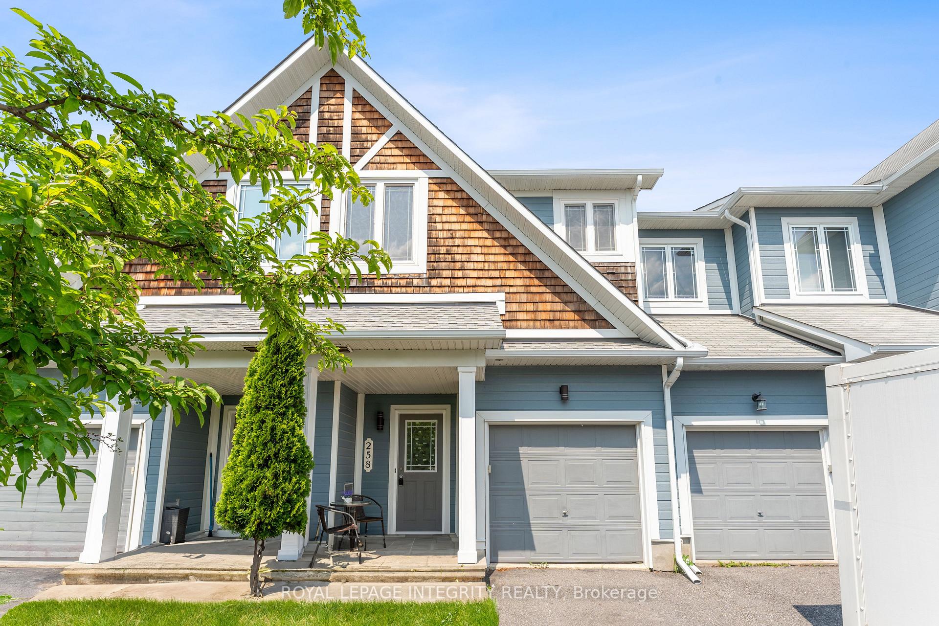 Photo 1 of 258 Catamount Court, Ottawa, Kanata - Emerald Meadows/Trailwest — HOMEH