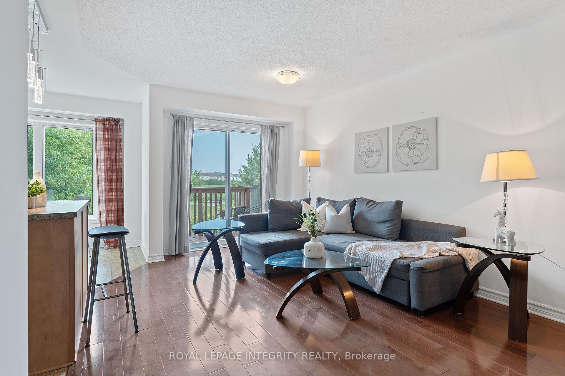 Photo 7 of 258 Catamount Court, Ottawa, Kanata - Emerald Meadows/Trailwest — HOMEH