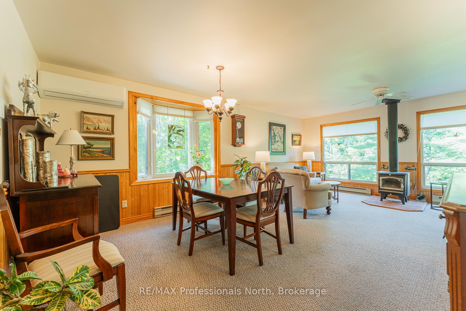 Photo 9 of 1029 Loyalist Drive, Minden Hills, Lutterworth — HOMEH
