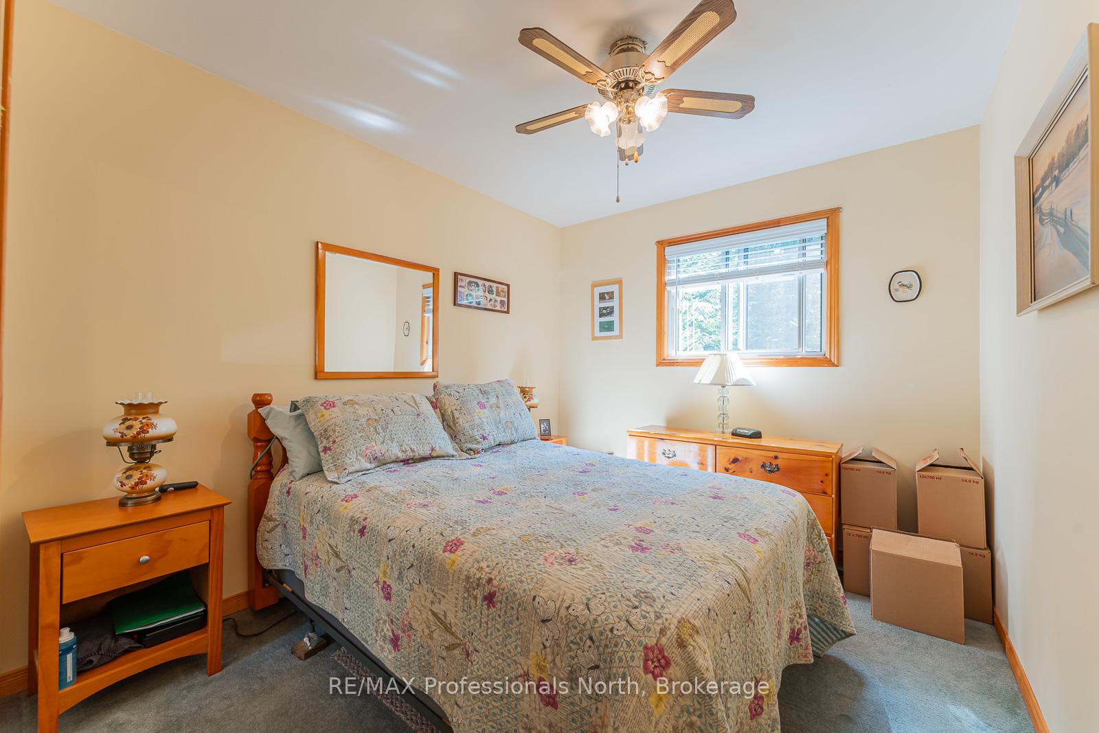 Photo 14 of 1029 Loyalist Drive, Minden Hills, Lutterworth — HOMEH