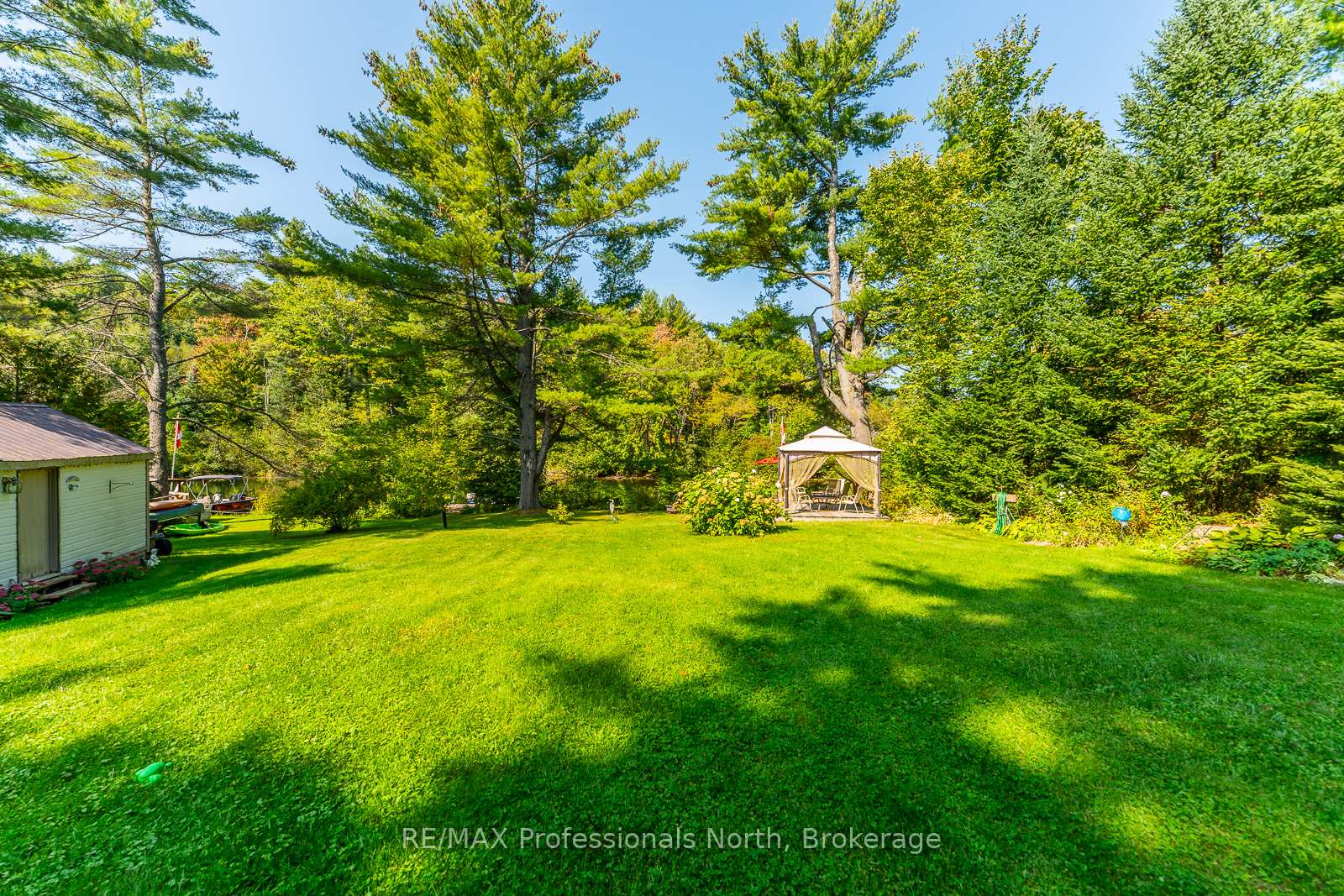 Photo 30 of 1029 Loyalist Drive, Minden Hills, Lutterworth — HOMEH