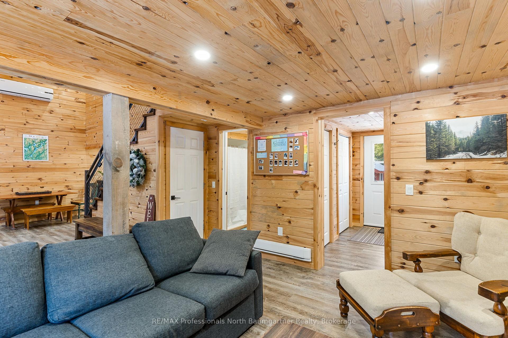 Photo 10 of 3475 Gelert Road, Minden Hills, Snowdon — HOMEH