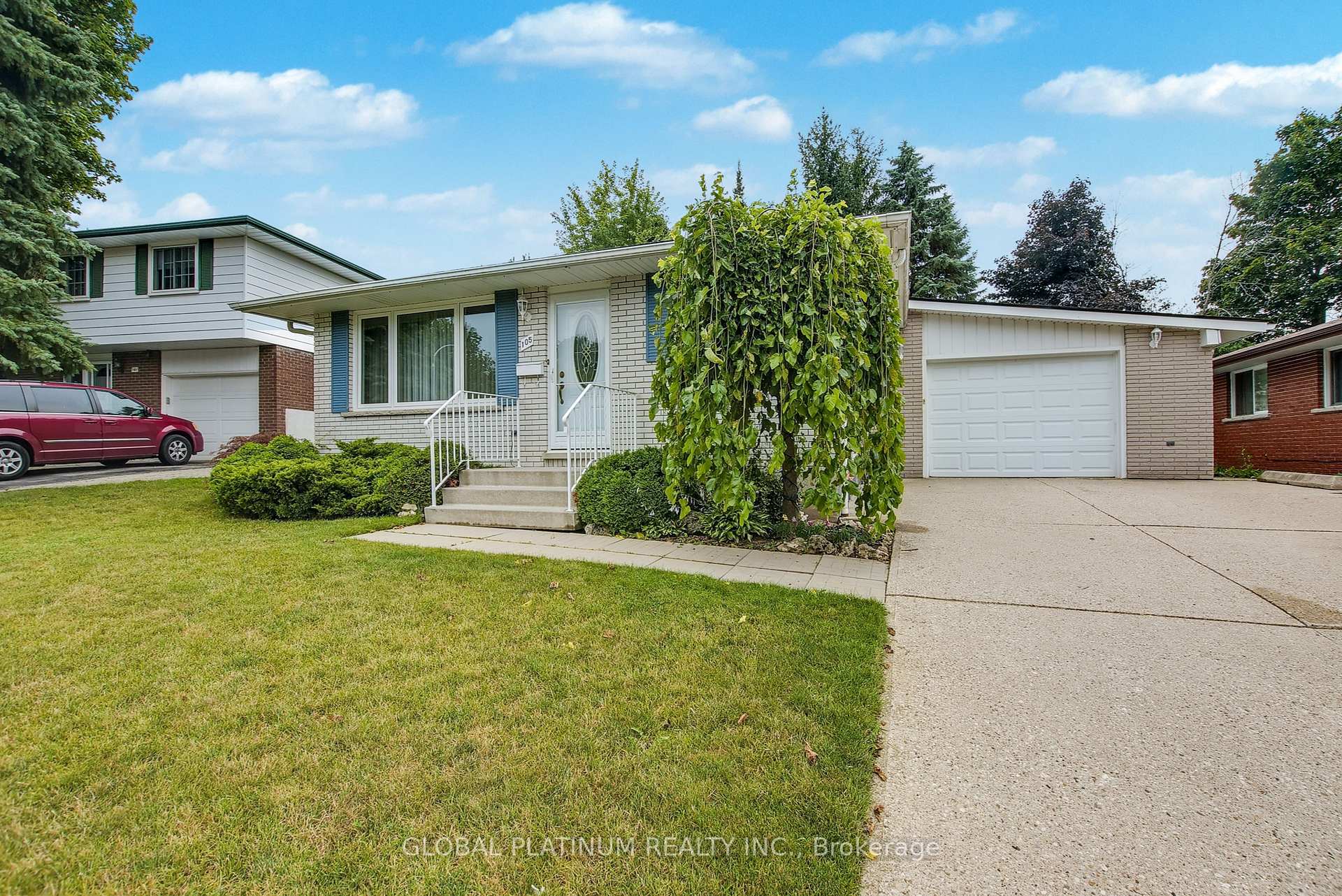 Front of 105 Silverspring Crescent
