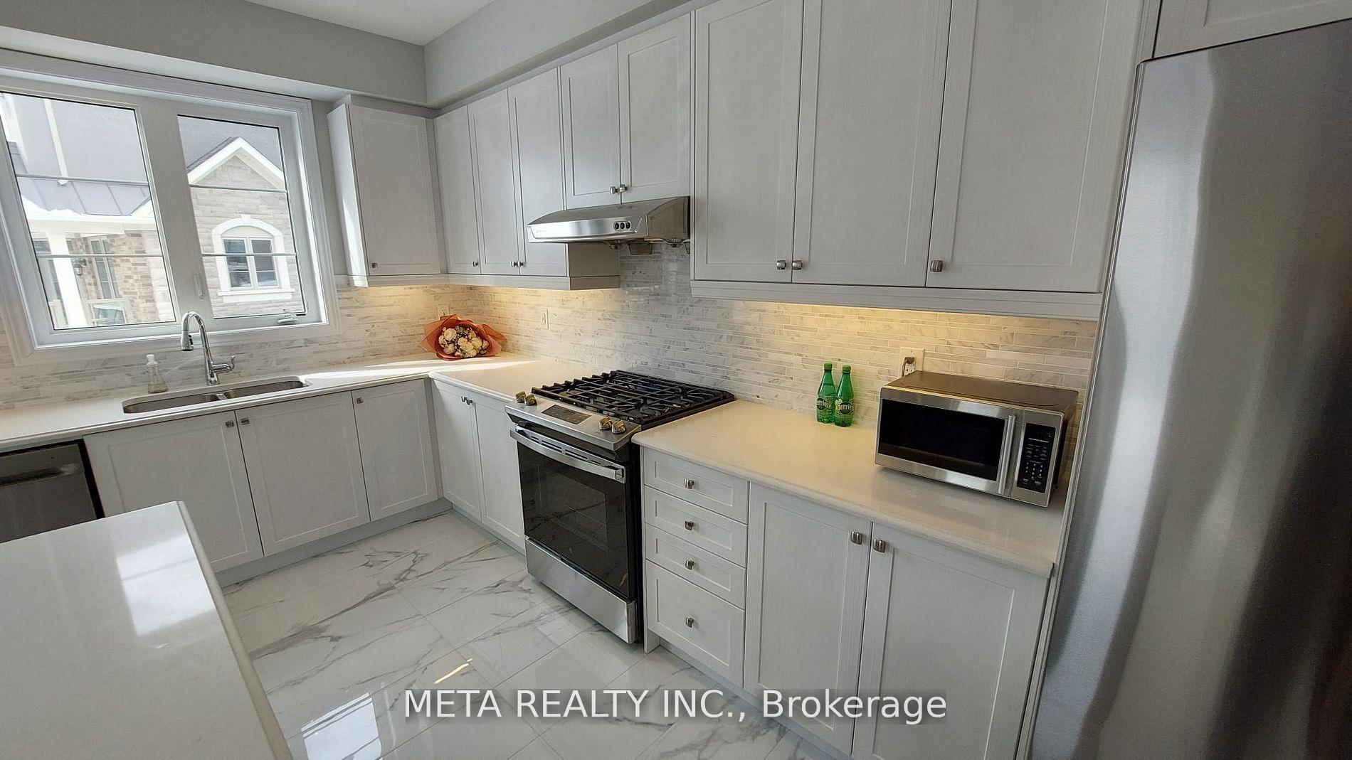 Photo 9 of 2 Bruce Boyd Drive, Markham, Cornell — HOMEH
