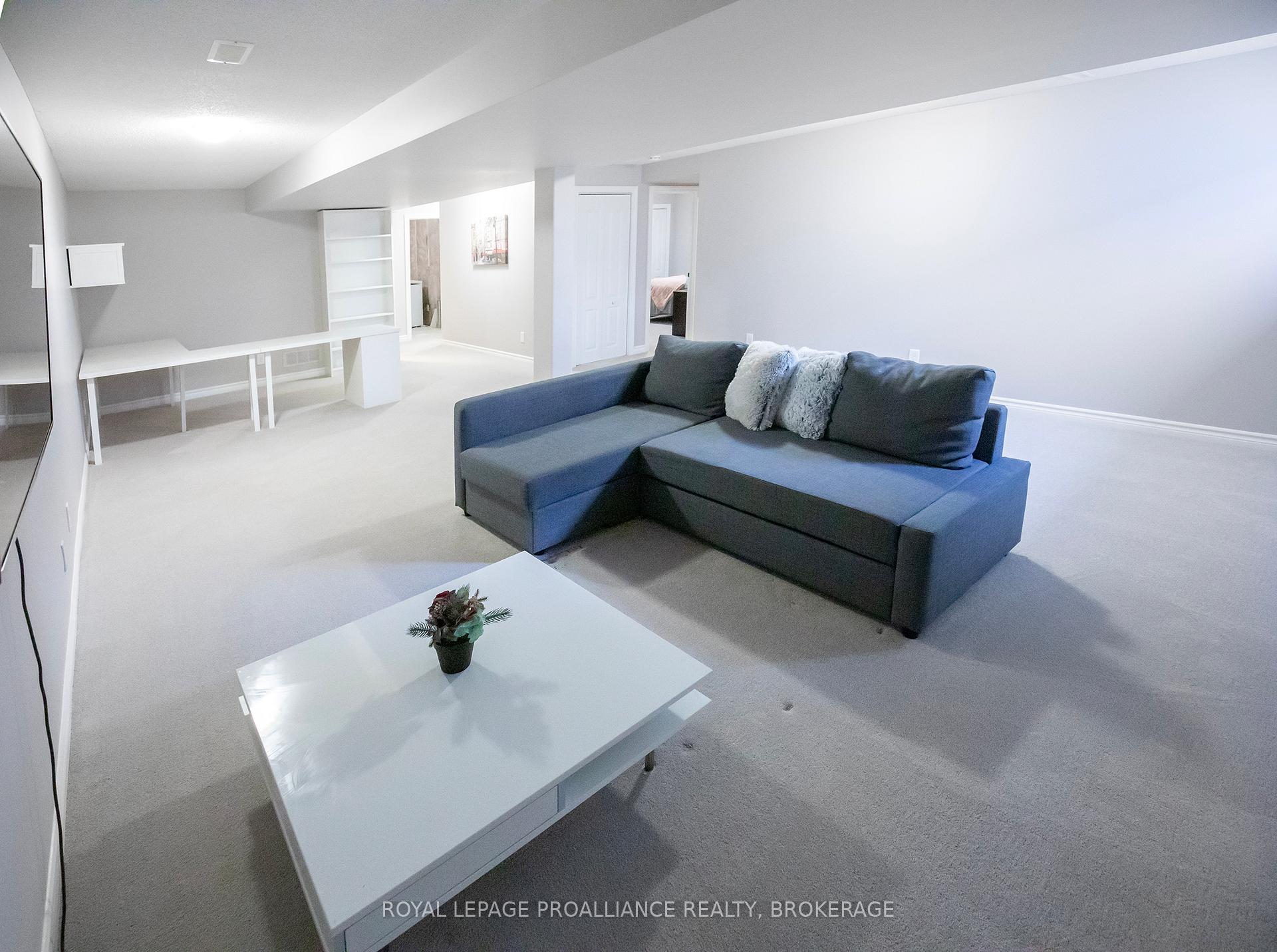 Photo 13 of 823 Augusta Drive, Kingston, City Northwest — HOMEH