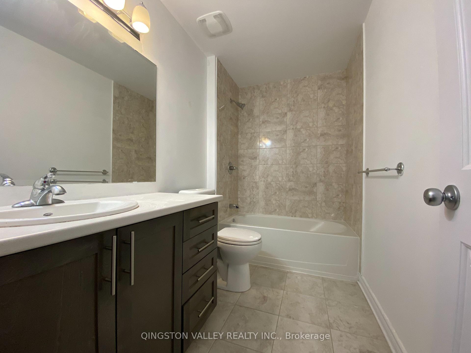 Photo 13 of 10 Fallengale Crescent, Ottawa, Kanata - Kanata Lakes/Heritage Hills — HOMEH