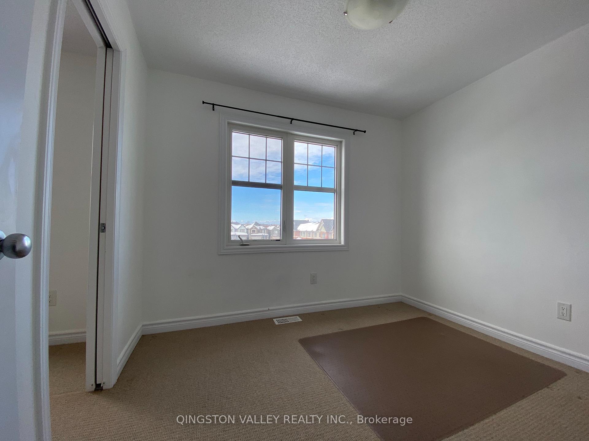 Photo 17 of 10 Fallengale Crescent, Ottawa, Kanata - Kanata Lakes/Heritage Hills — HOMEH