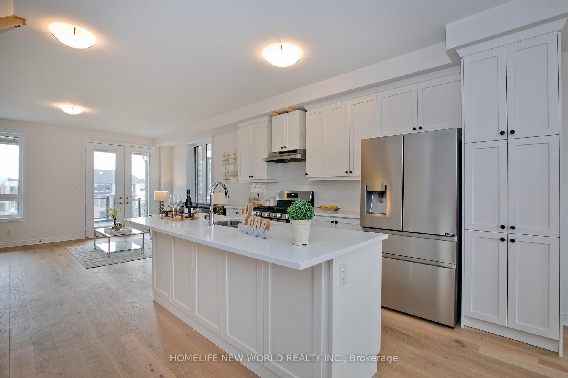 Photo 8 of 83 Mumbai Drive, Markham, Middlefield — HOMEH