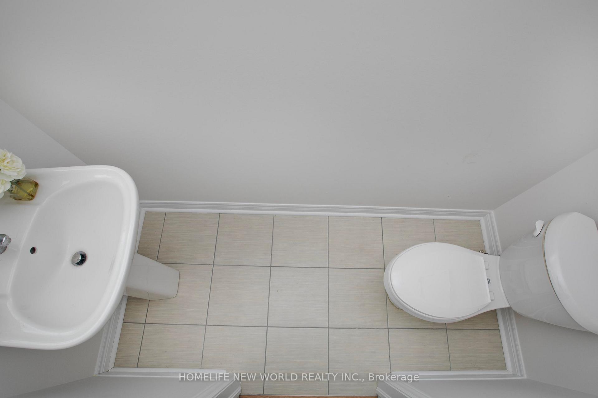 Photo 13 of 83 Mumbai Drive, Markham, Middlefield — HOMEH