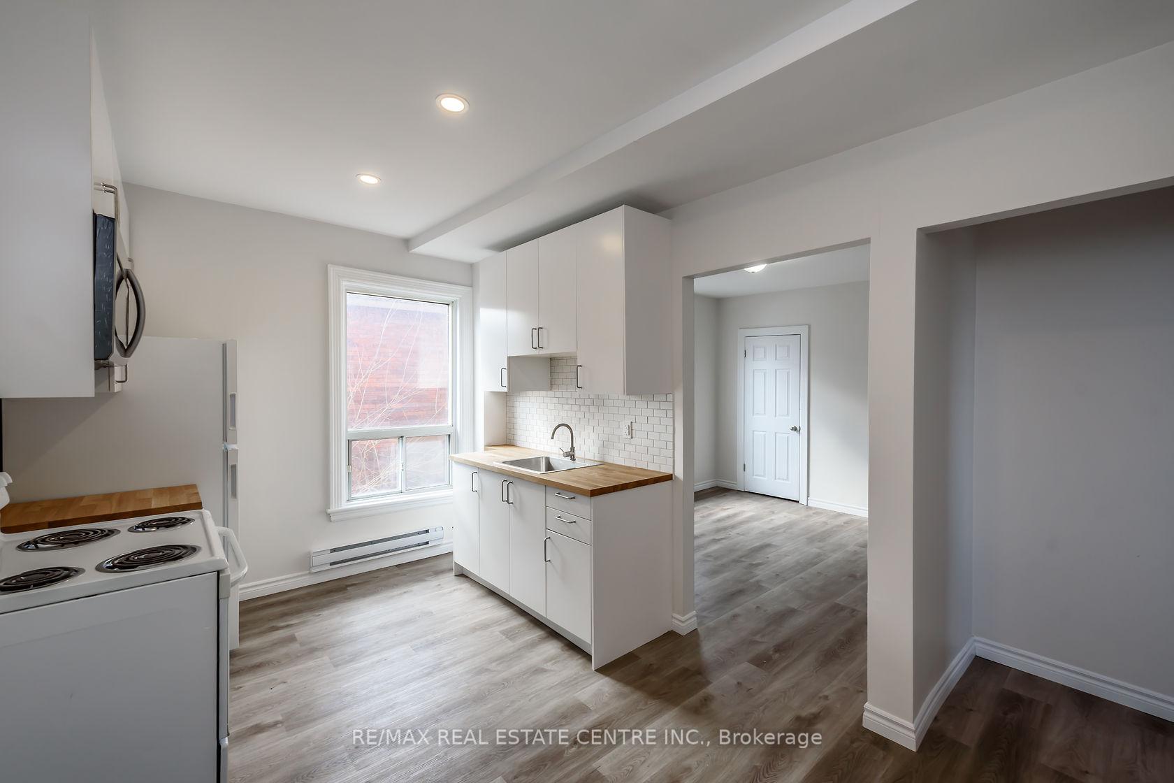Photo 2 of Unit 2, 191 Sherman Avenue S, Hamilton, St. Clair — HOMEH