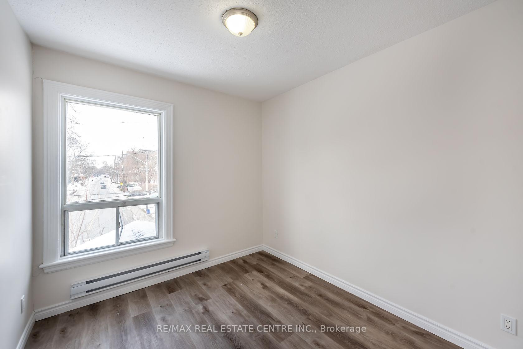 Photo 13 of Unit 2, 191 Sherman Avenue S, Hamilton, St. Clair — HOMEH