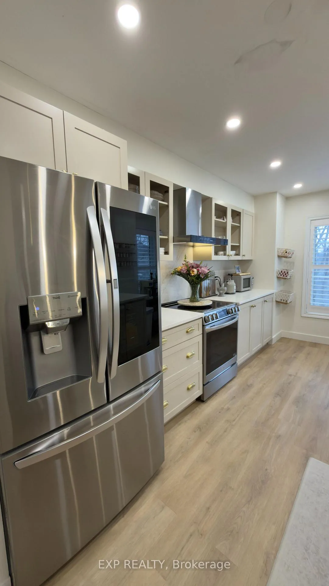 Photo 11 of 2537 Waterlilly Way, Ottawa, Barrhaven - Heritage Park — HOMEH