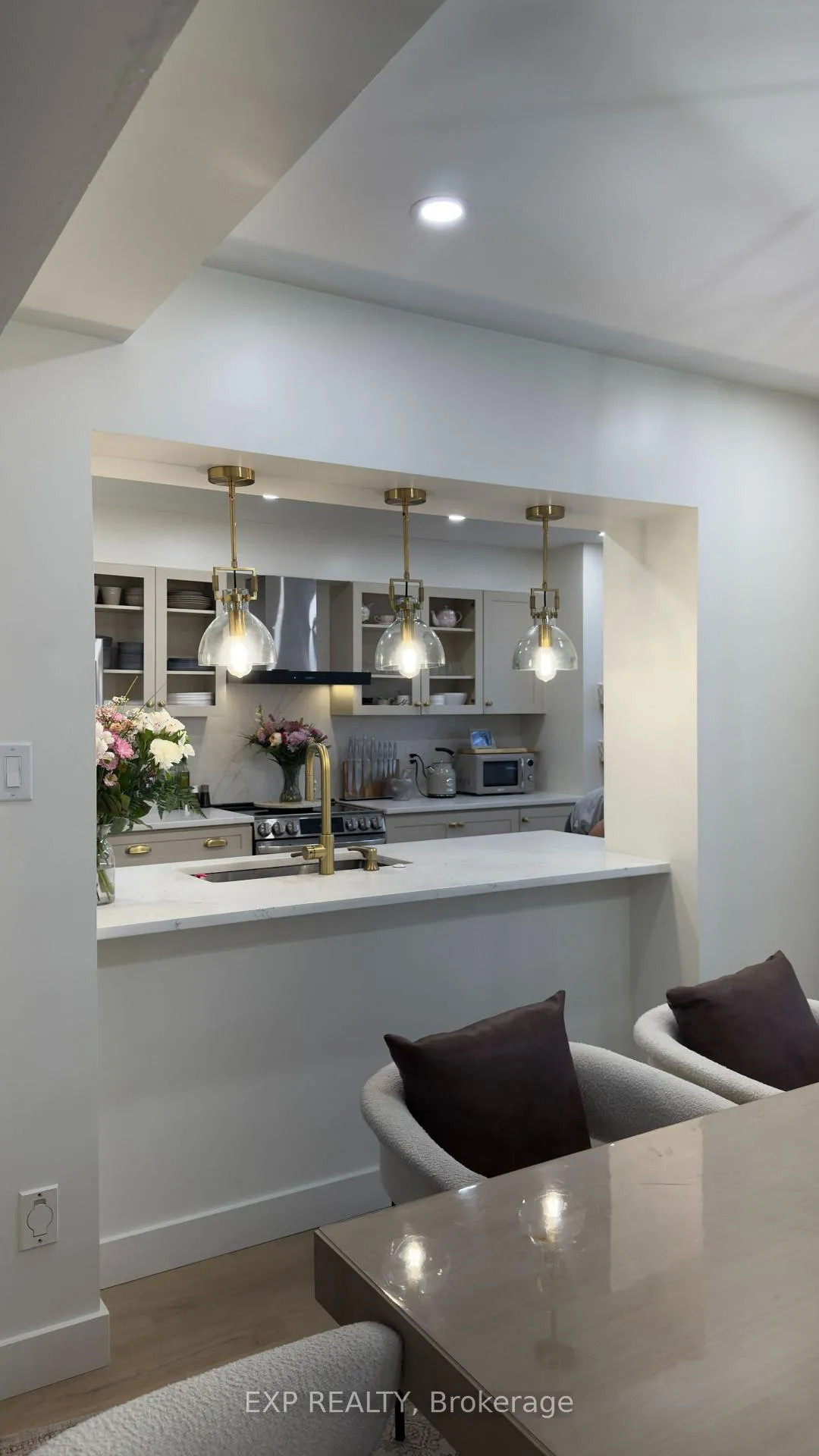 Photo 13 of 2537 Waterlilly Way, Ottawa, Barrhaven - Heritage Park — HOMEH