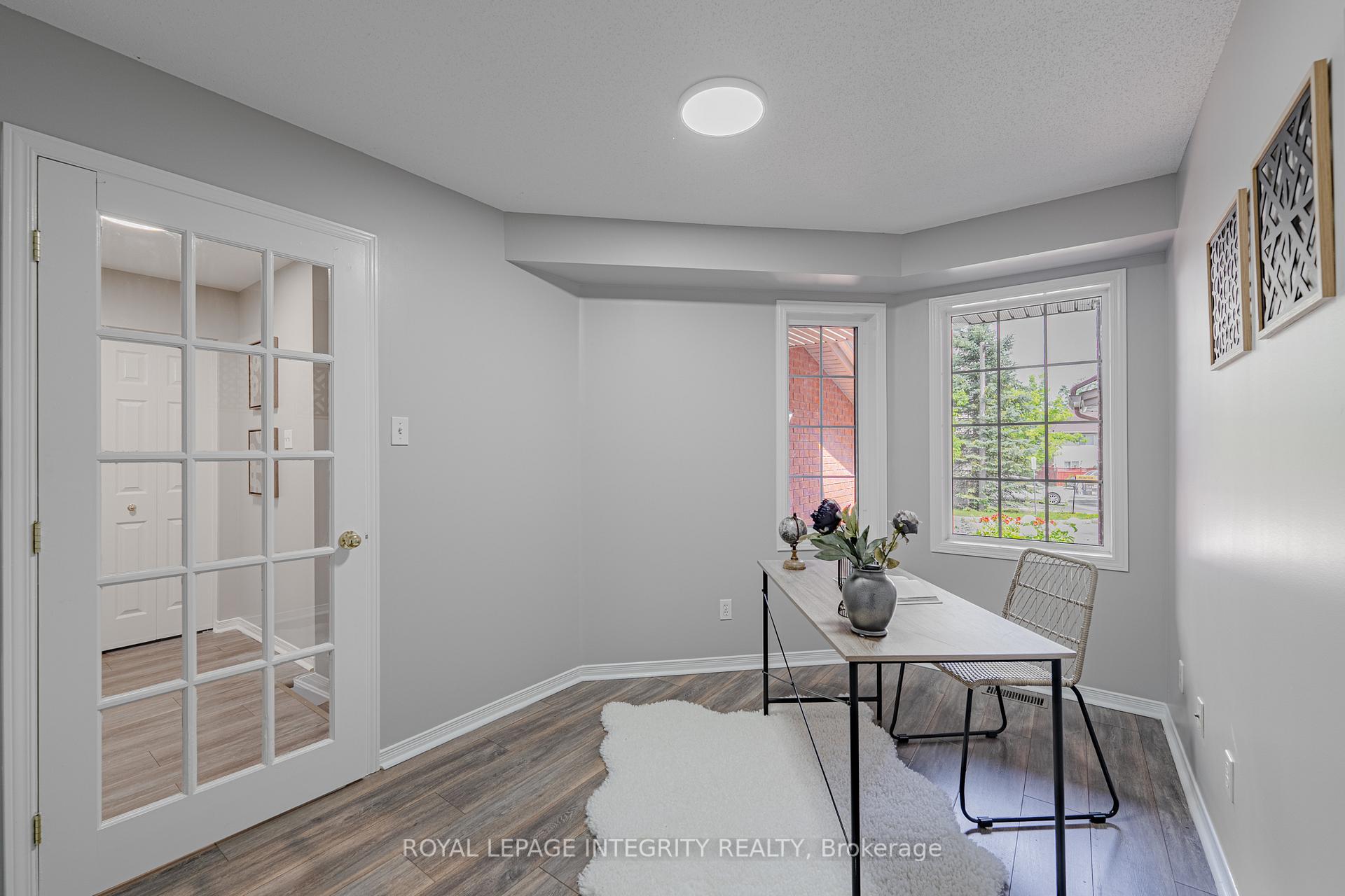 Photo 5 of 165 Kinross Private, Ottawa, Kanata - Morgan's Grant/South March — HOMEH