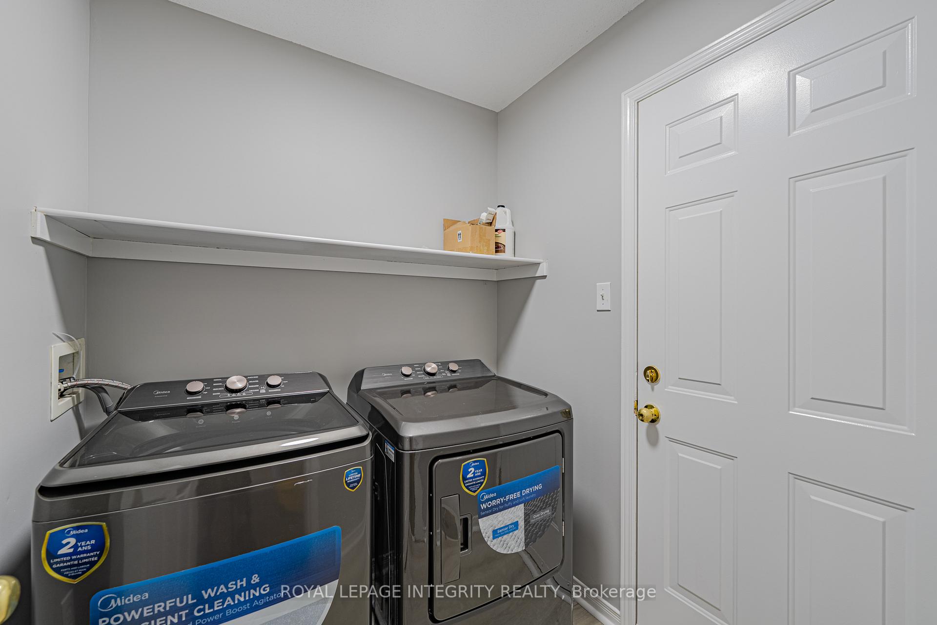 Photo 7 of 165 Kinross Private, Ottawa, Kanata - Morgan's Grant/South March — HOMEH