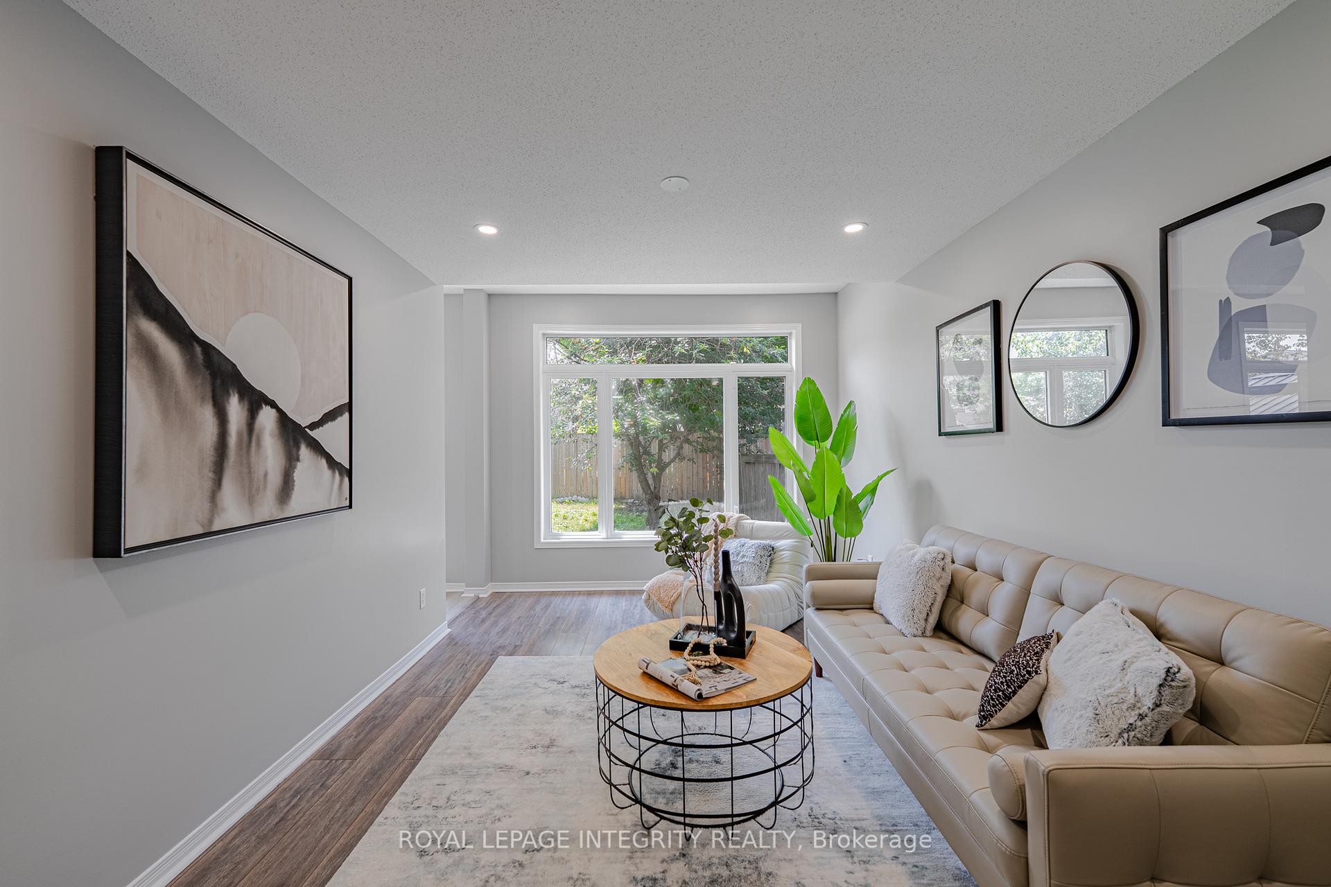 Photo 17 of 165 Kinross Private, Ottawa, Kanata - Morgan's Grant/South March — HOMEH