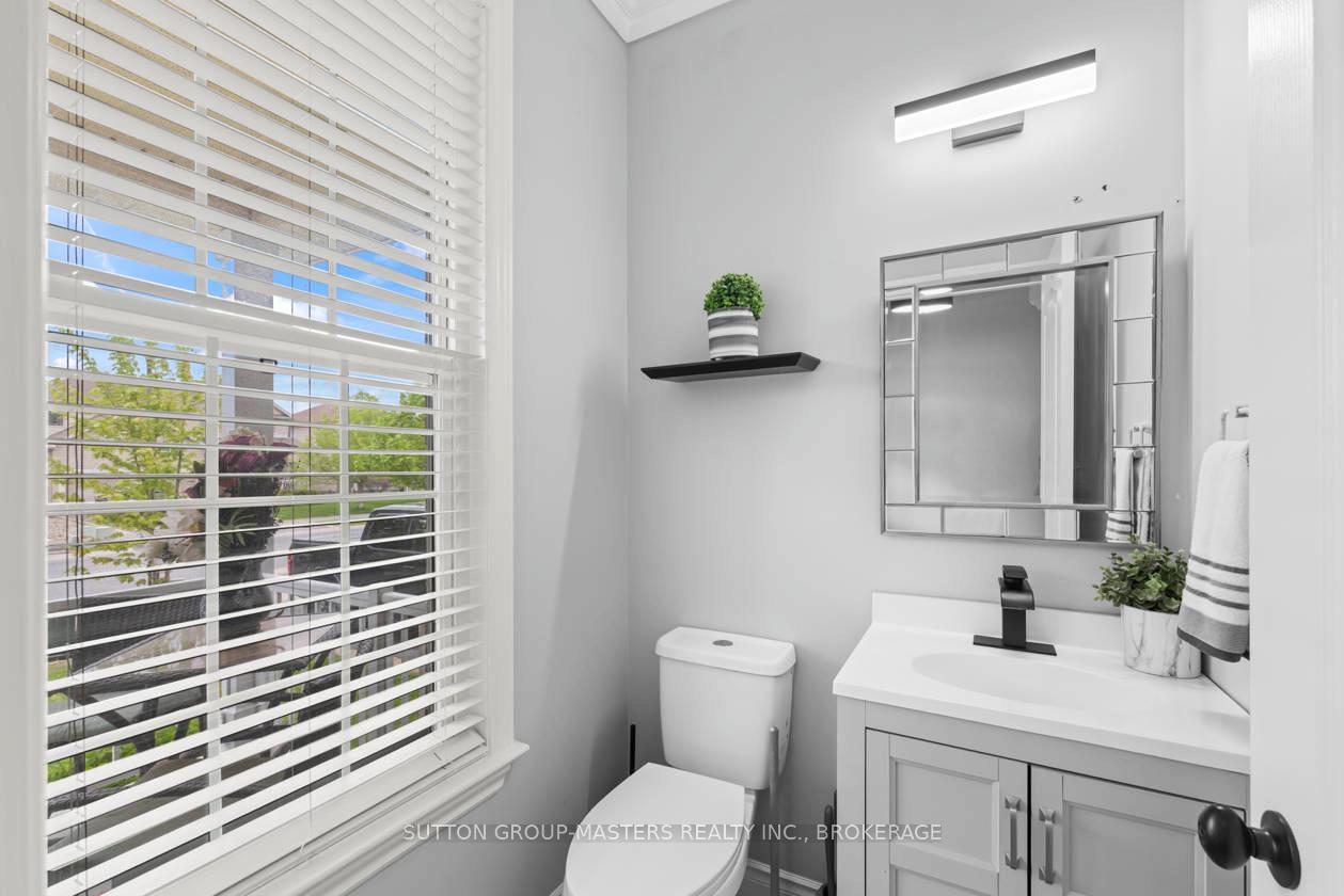 Photo 4 of 227 Rose Abbey Drive, Kingston, Kingston East (Incl Barret Crt) — HOMEH