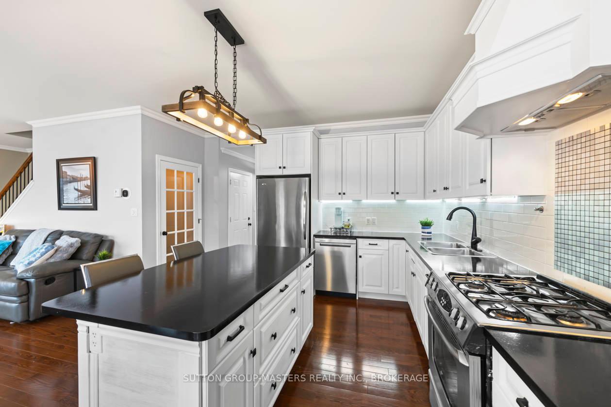 Photo 10 of 227 Rose Abbey Drive, Kingston, Kingston East (Incl Barret Crt) — HOMEH