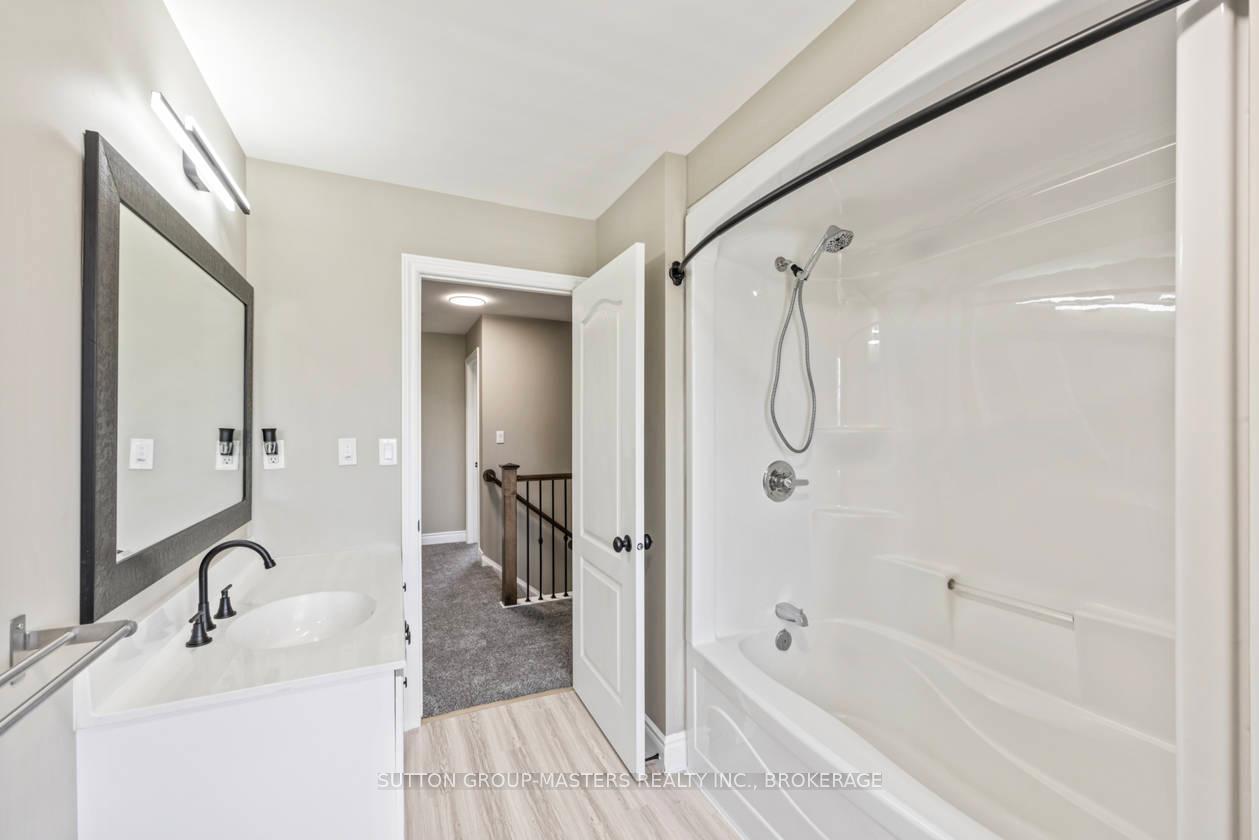 Photo 19 of 227 Rose Abbey Drive, Kingston, Kingston East (Incl Barret Crt) — HOMEH
