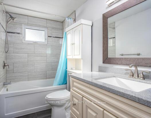 Photo 13 of 70 Elm Ridge Drive, Kitchener — HOMEH