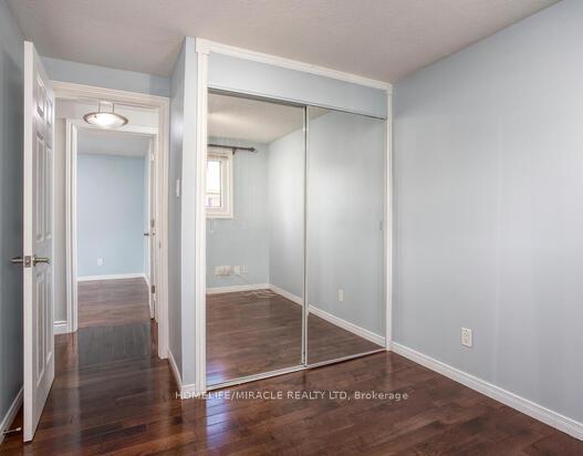 Photo 16 of 70 Elm Ridge Drive, Kitchener — HOMEH