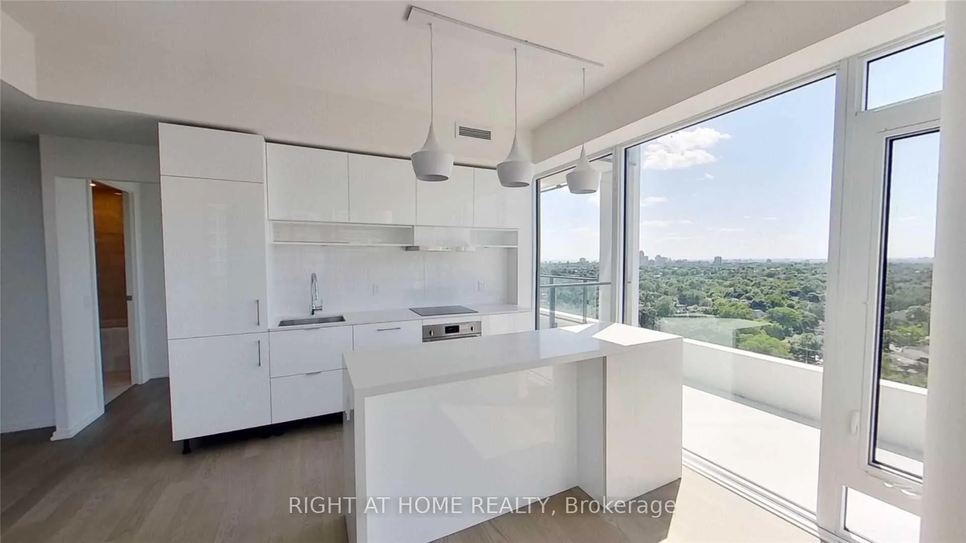 Photo 2 of Unit 2511, 5 Soudan Avenue, Toronto, Mount Pleasant West — HOMEH