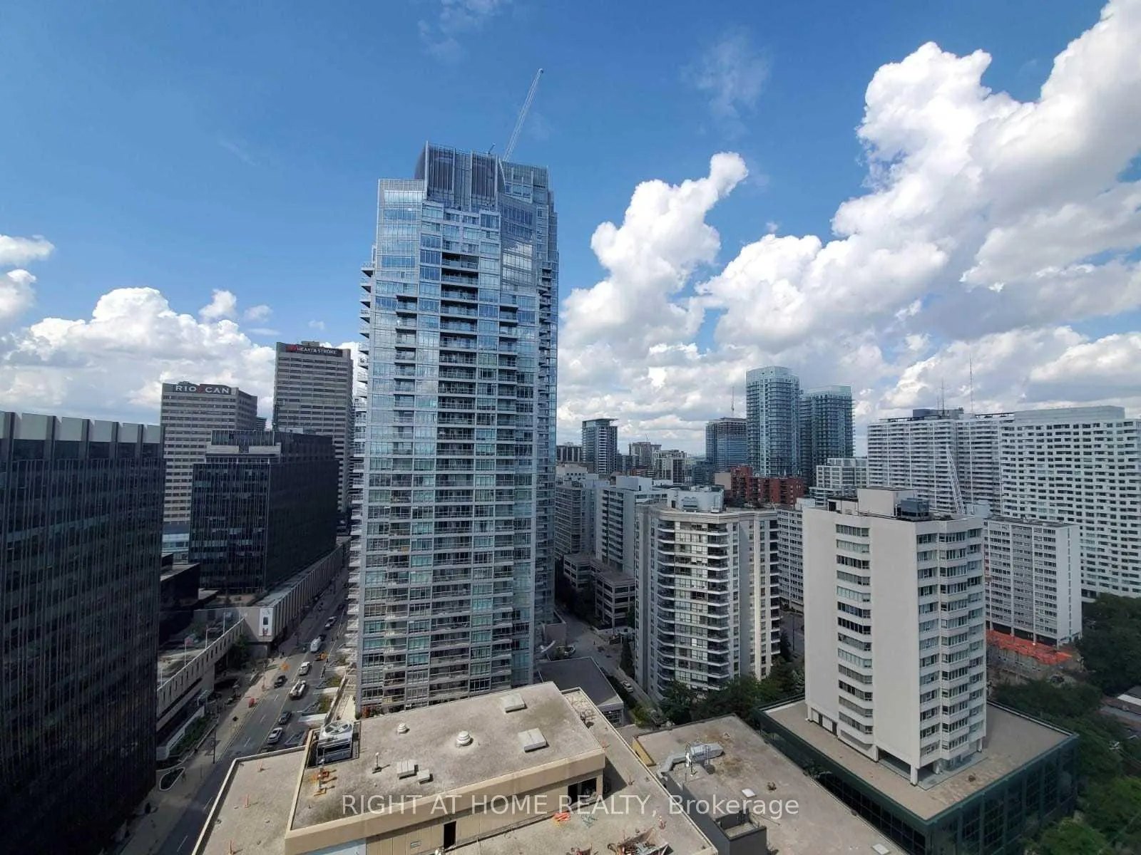 Photo 13 of Unit 2511, 5 Soudan Avenue, Toronto, Mount Pleasant West — HOMEH