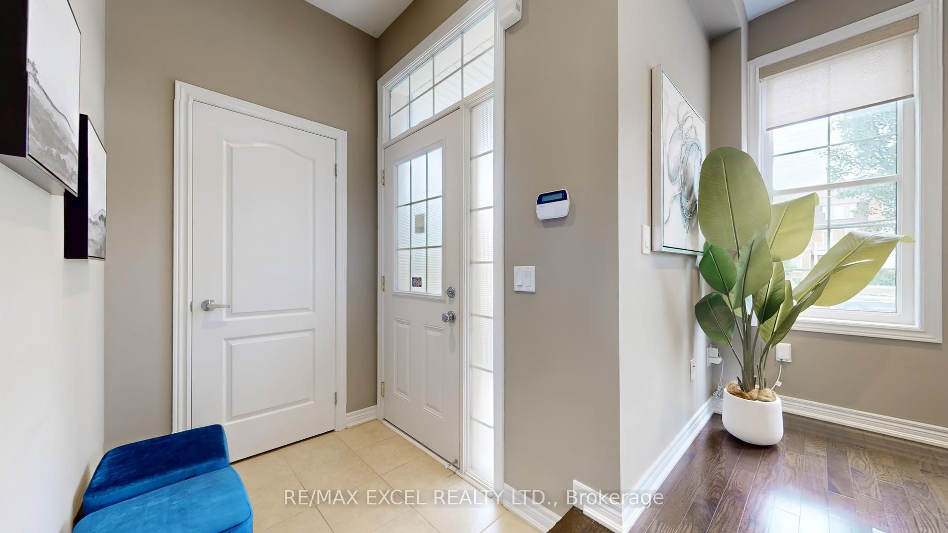 Photo 5 of 2867 Elgin Mills Road E, Markham, Victoria Square — HOMEH
