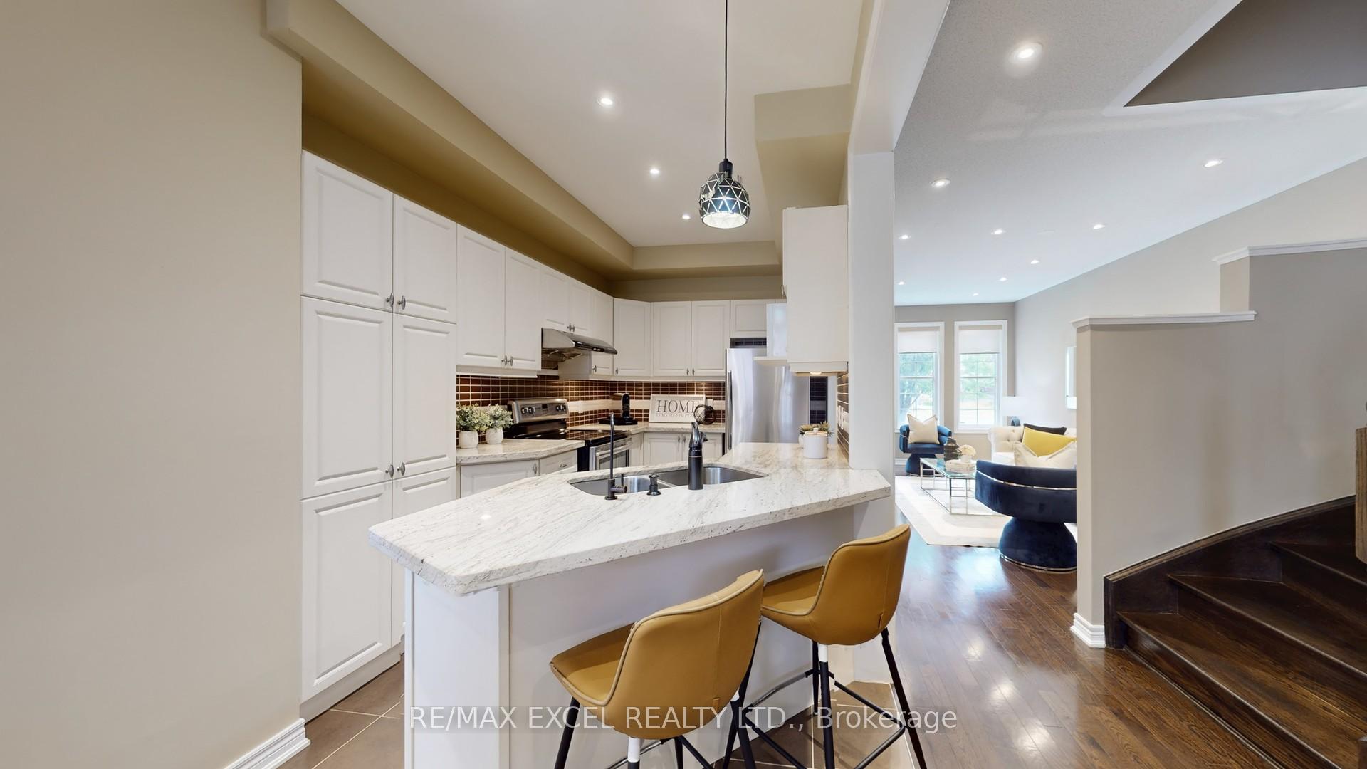 Photo 10 of 2867 Elgin Mills Road E, Markham, Victoria Square — HOMEH