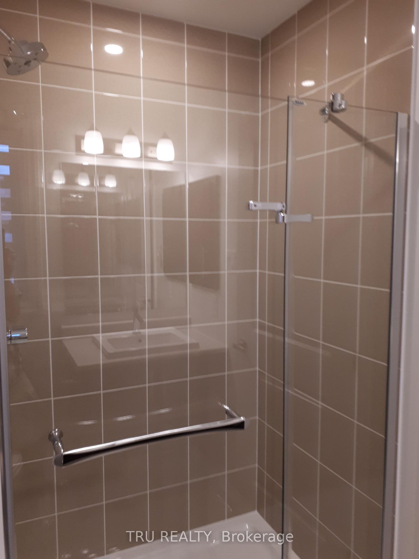 Photo 9 of 546 Rioja Street, Ottawa, Kanata - Emerald Meadows/Trailwest — HOMEH