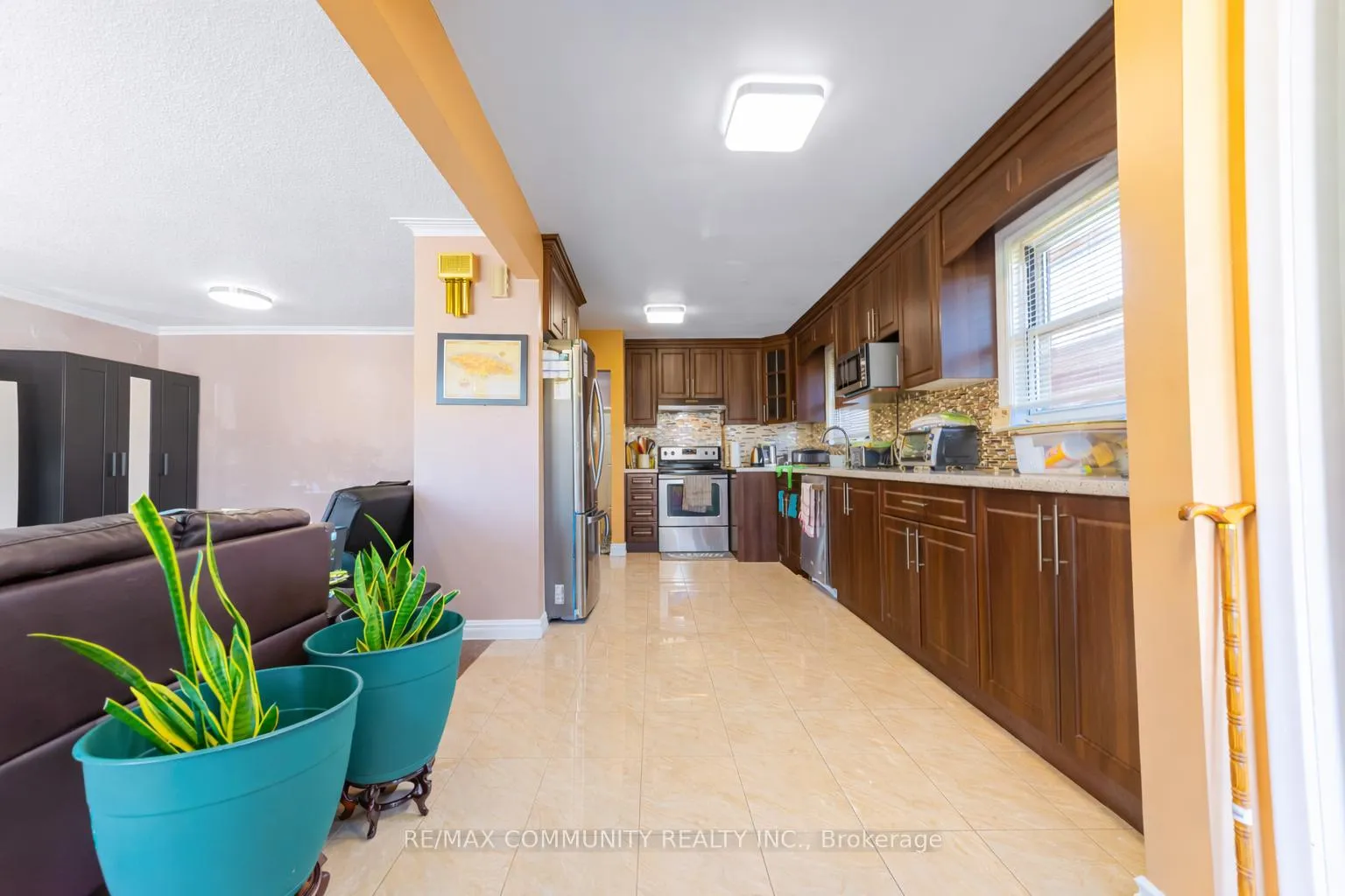 Photo 8 of 17 Madrid Street, Scarborough, Bendale — HOMEH