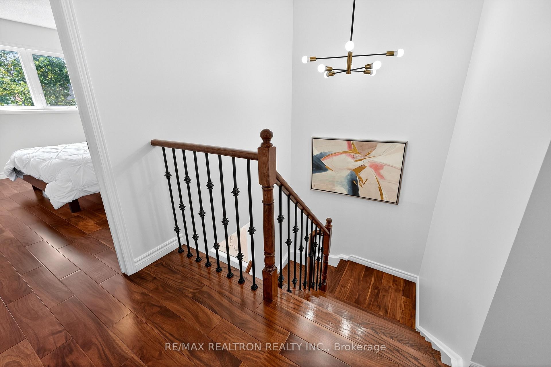 Photo 24 of 54 Dancer's Drive, Markham, Angus Glen — HOMEH