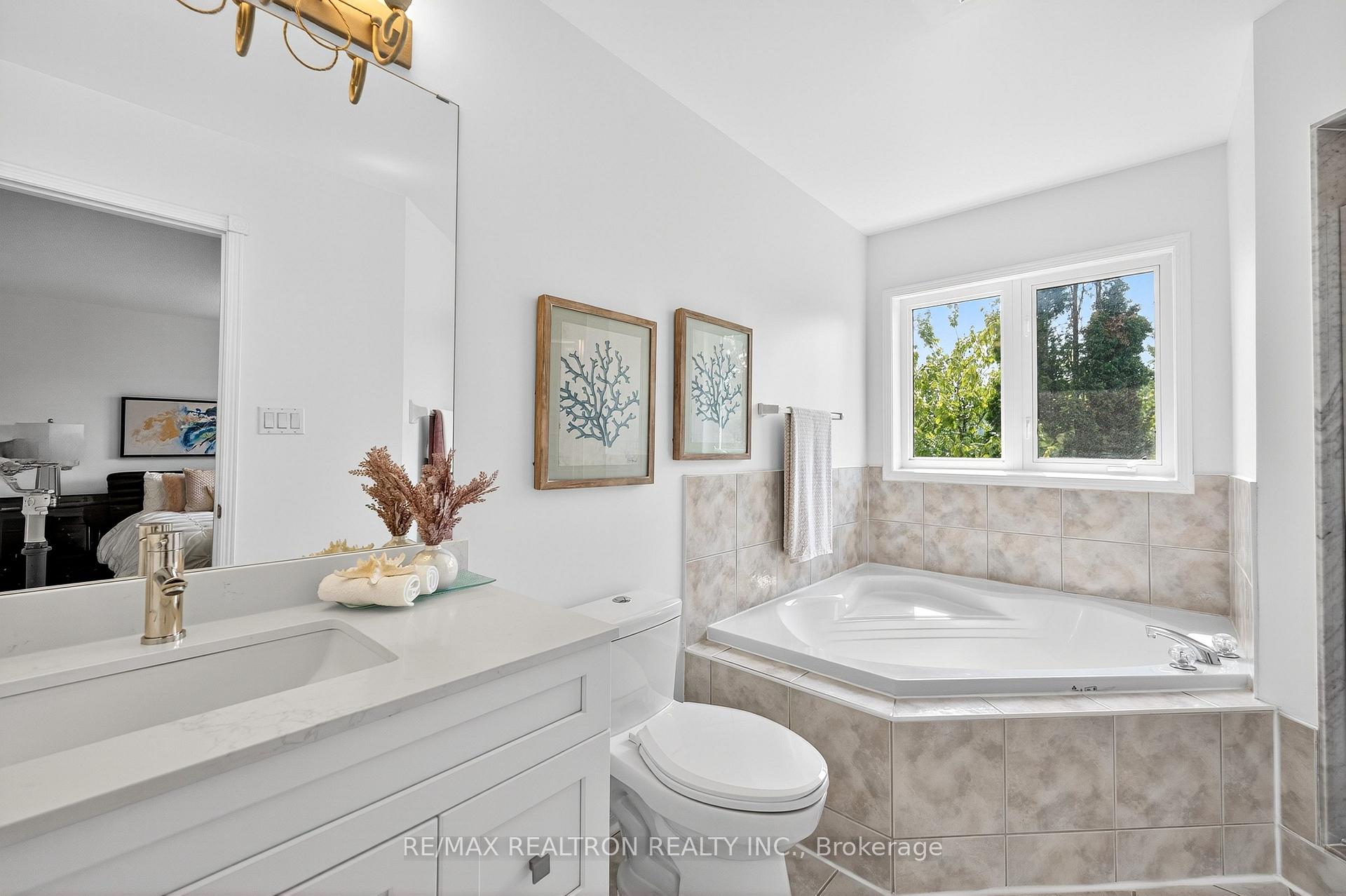 Photo 27 of 54 Dancer's Drive, Markham, Angus Glen — HOMEH