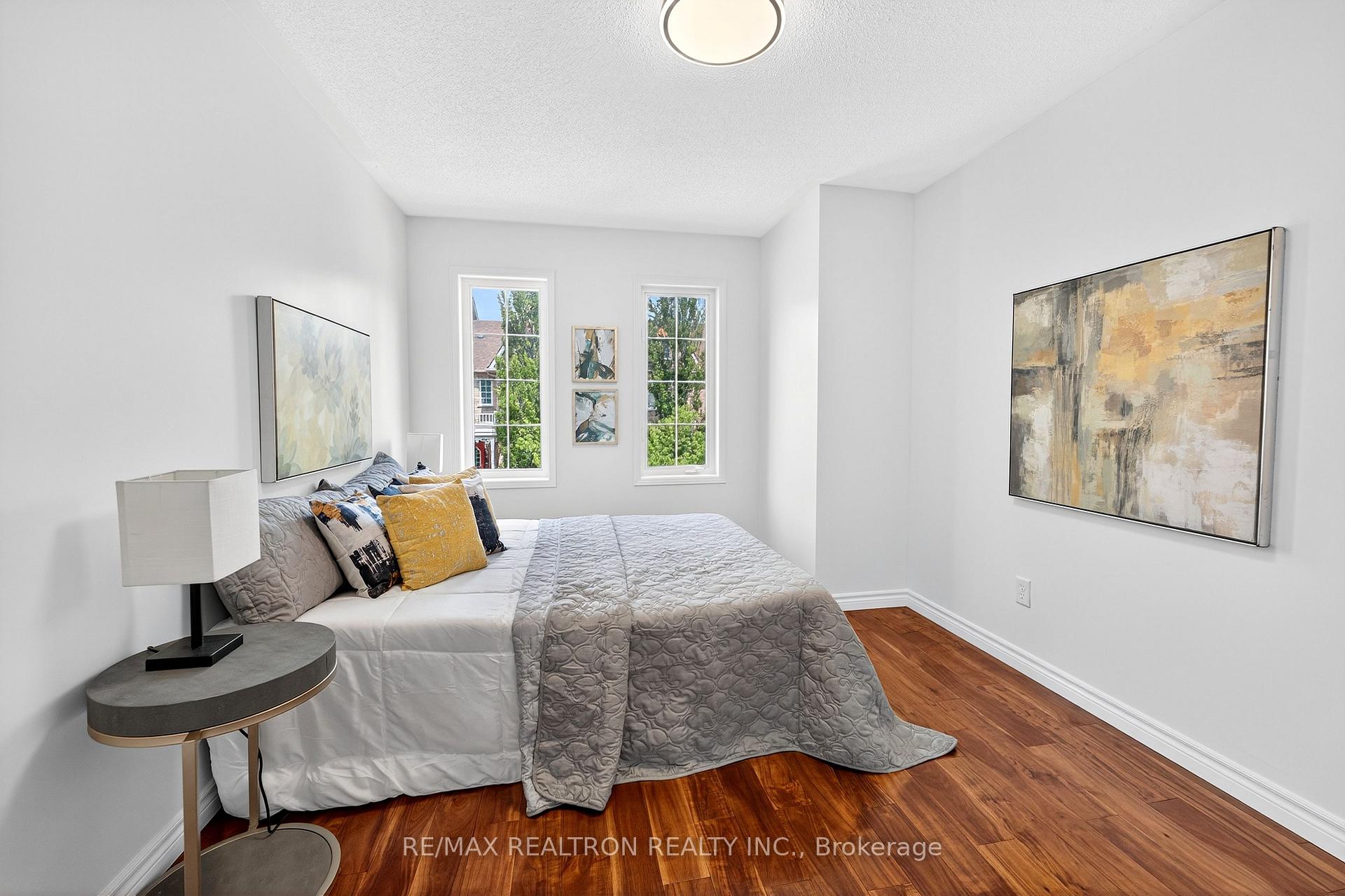 Photo 32 of 54 Dancer's Drive, Markham, Angus Glen — HOMEH