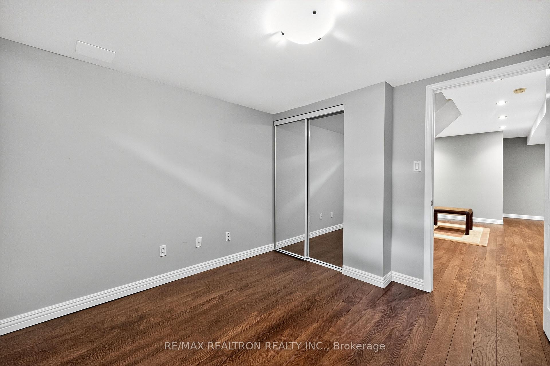 Photo 39 of 54 Dancer's Drive, Markham, Angus Glen — HOMEH