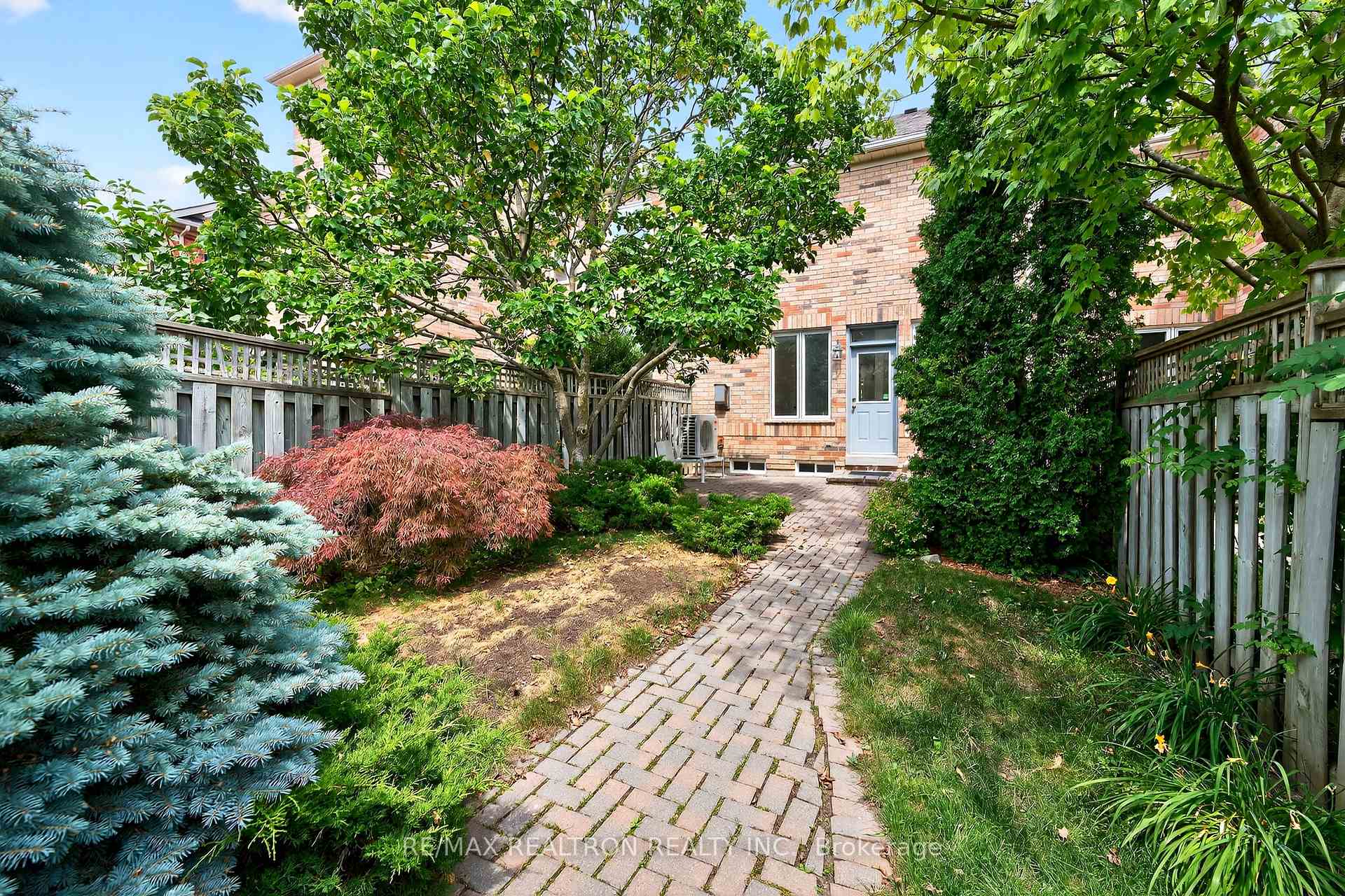 Photo 42 of 54 Dancer's Drive, Markham, Angus Glen — HOMEH