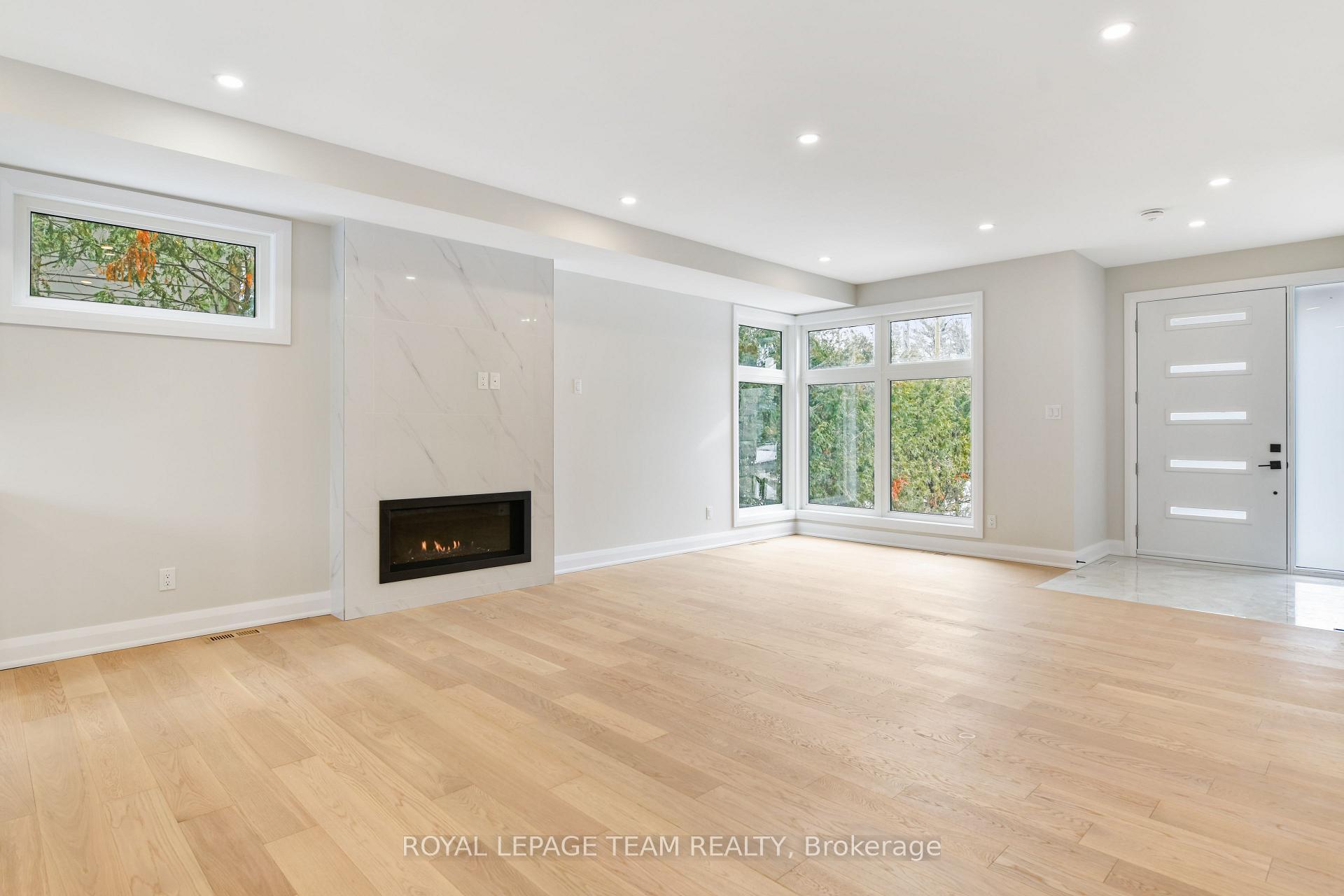 Photo 9 of 845 Melfa Crescent, Ottawa, Mooneys Bay — HOMEH