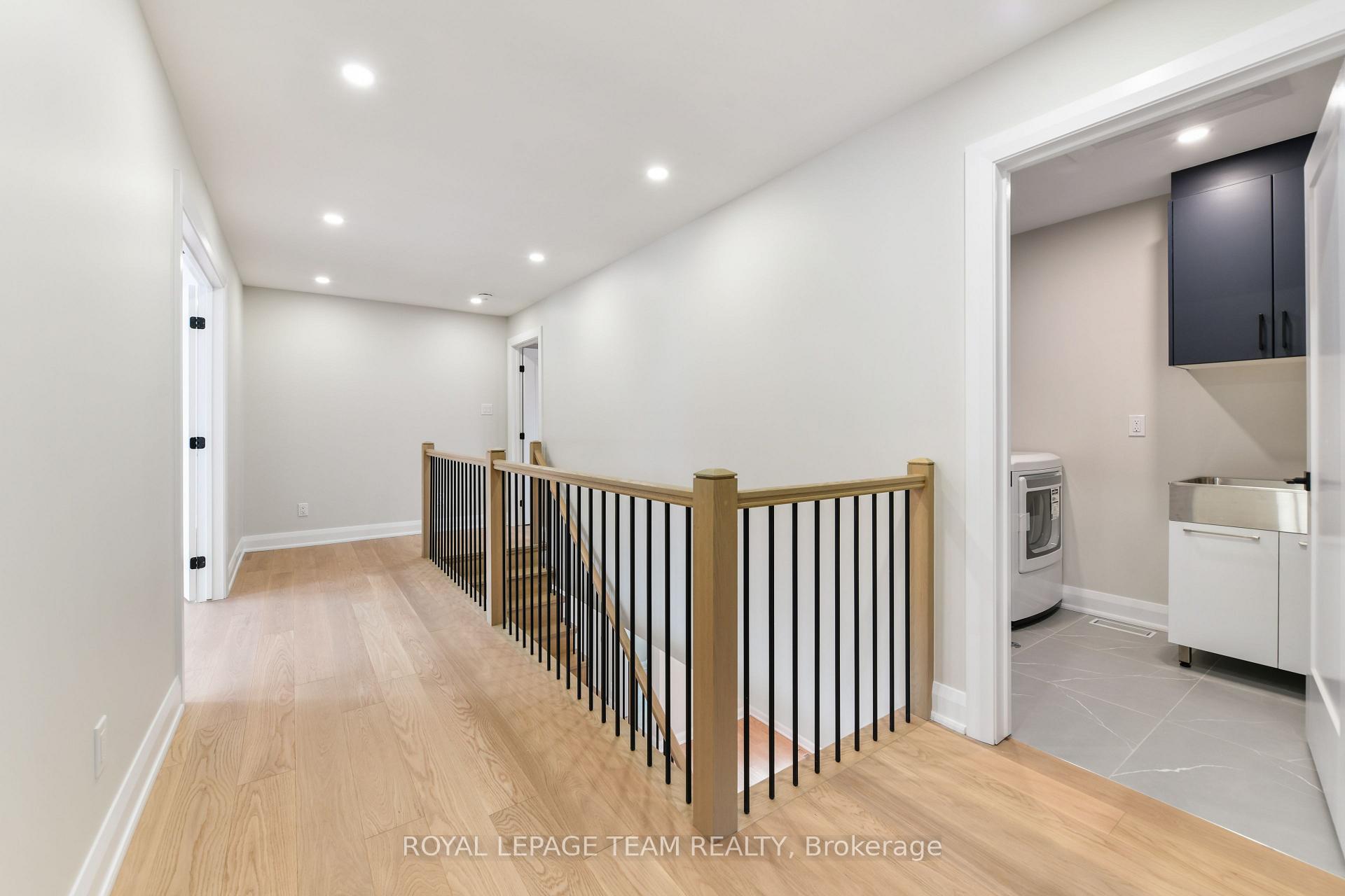 Photo 36 of 845 Melfa Crescent, Ottawa, Mooneys Bay — HOMEH