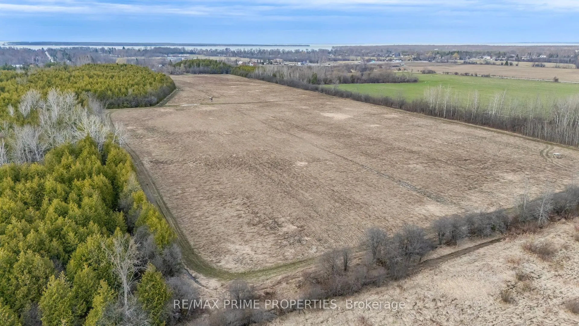 Photo 4 of 28171 Highway 48, Georgina, Baldwin — HOMEH