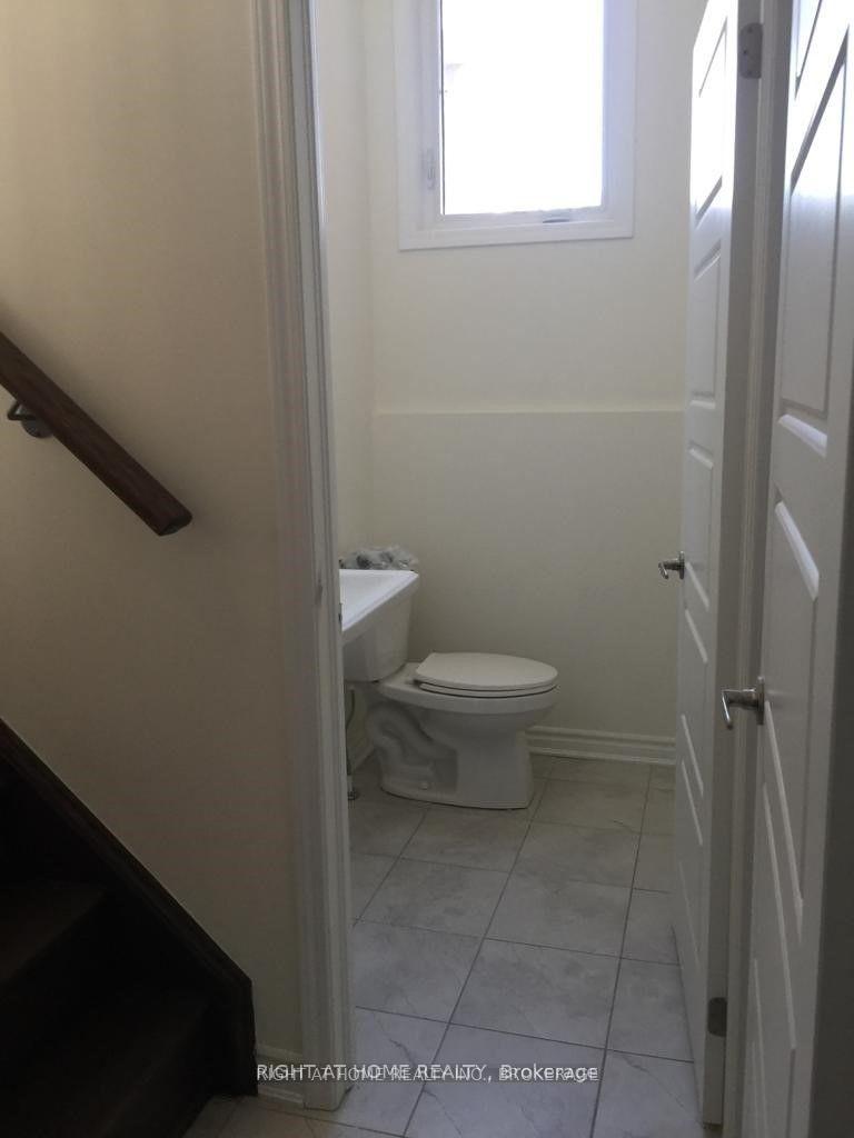 Photo 10 of 100 Leiterman Drive, Milton, Willmott — HOMEH